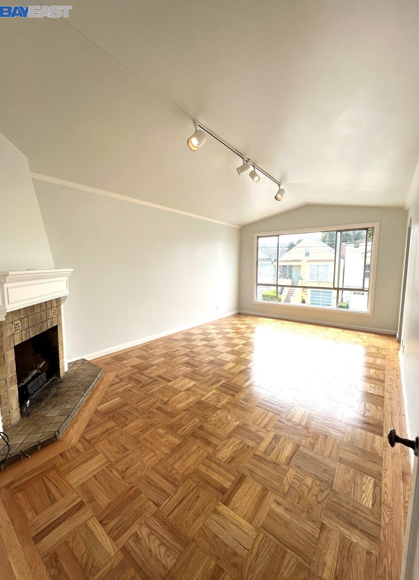 178 Sadowa St, San Francisco CA 94112-2942 exterior