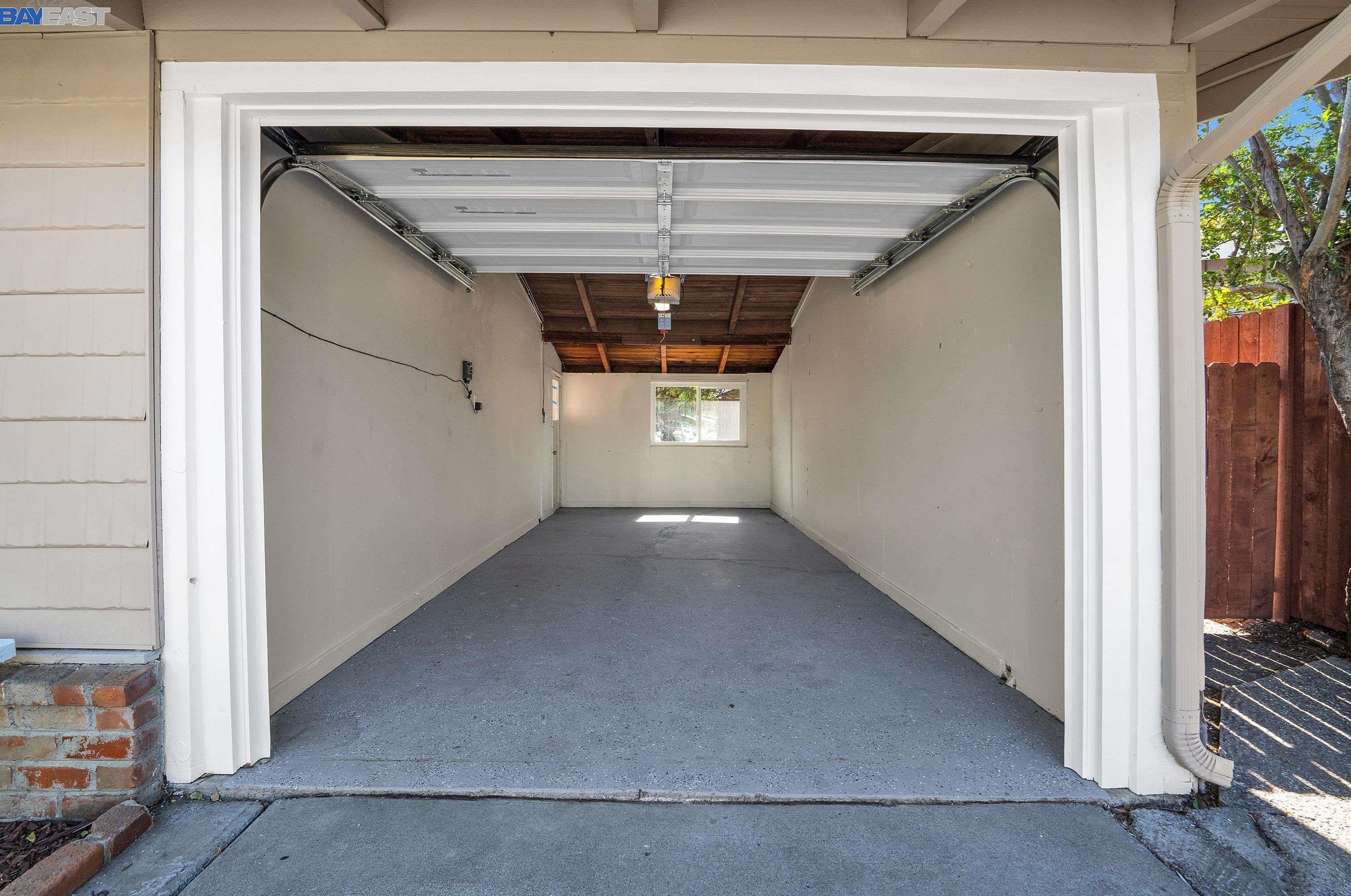 3348 Esperanza Dr, Concord CA  94519-2004 exterior