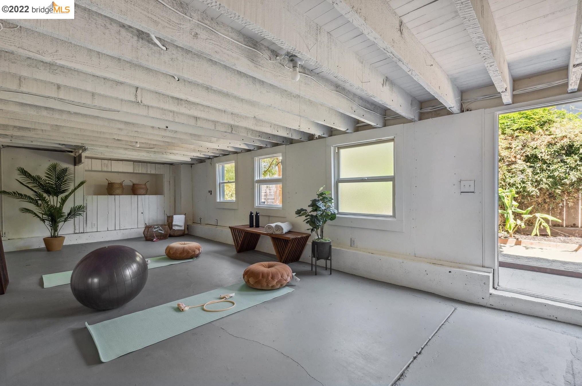 1436 67 St, Berkeley CA 94702-2705 exterior