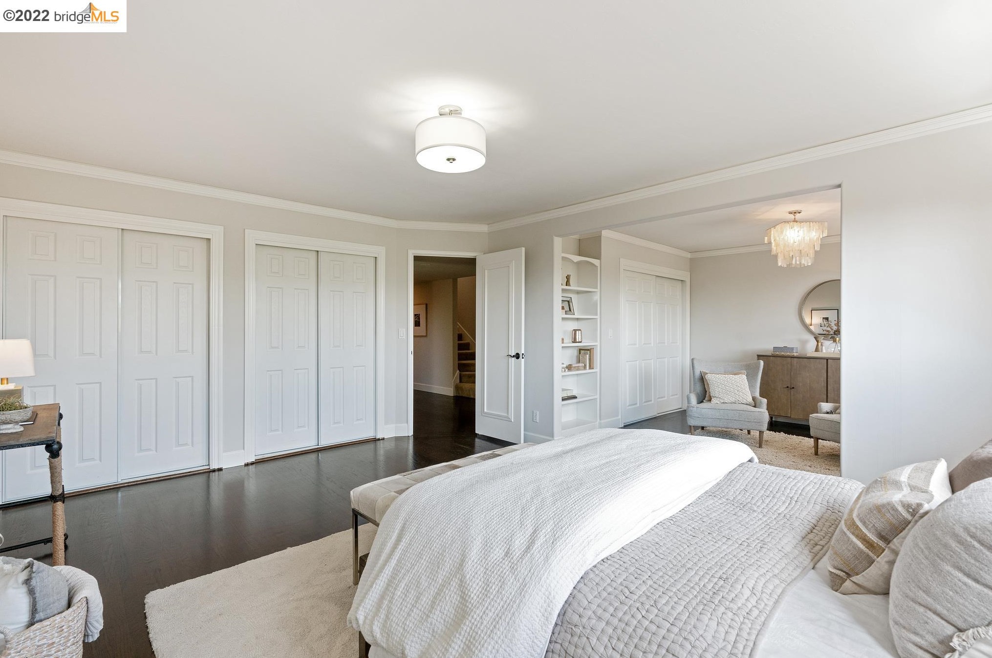 935 Longridge Rd, Oakland CA  94610-2443 exterior