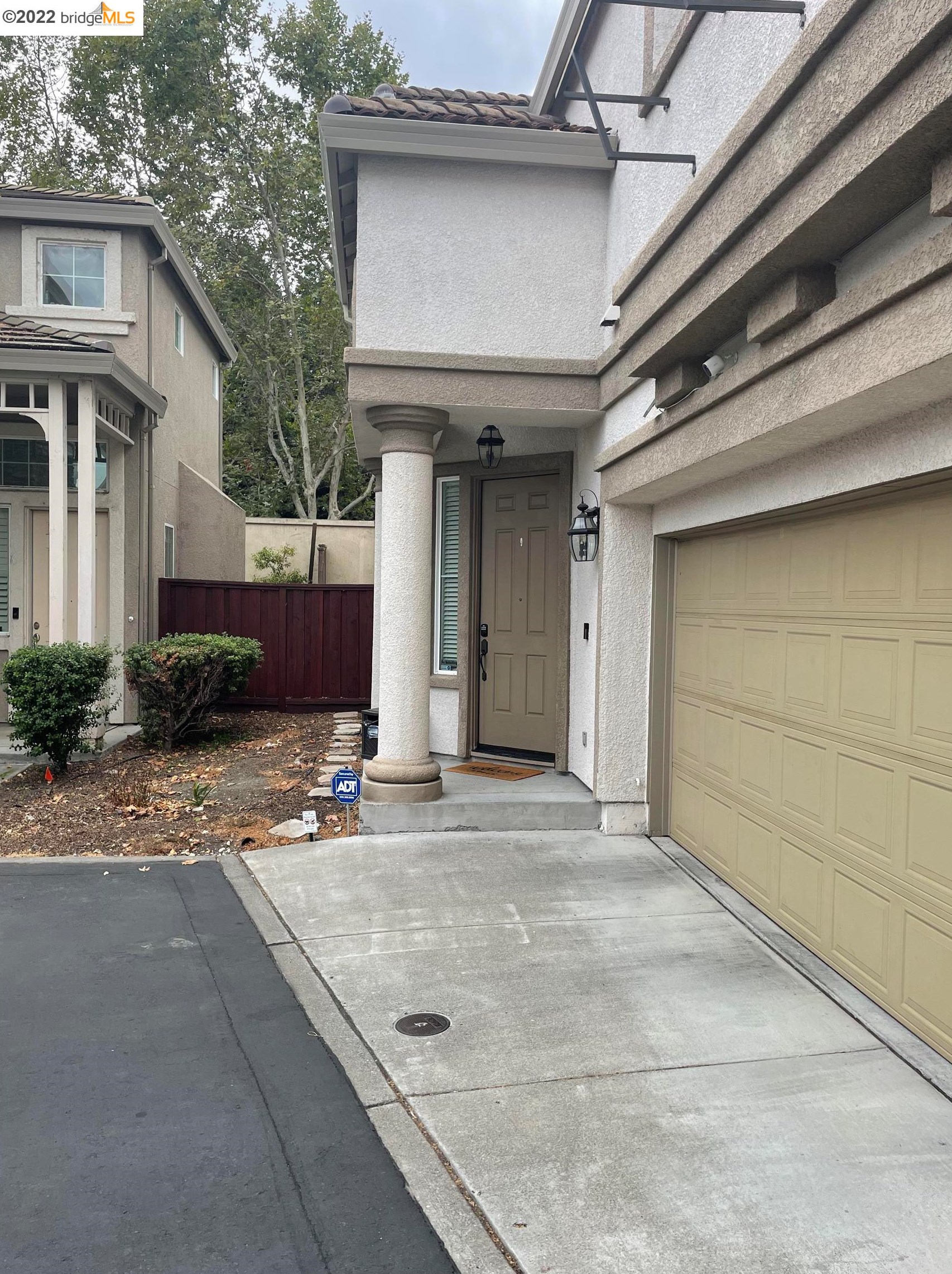 5084 Moscato Ct, Fairfield CA  94534-4137 exterior