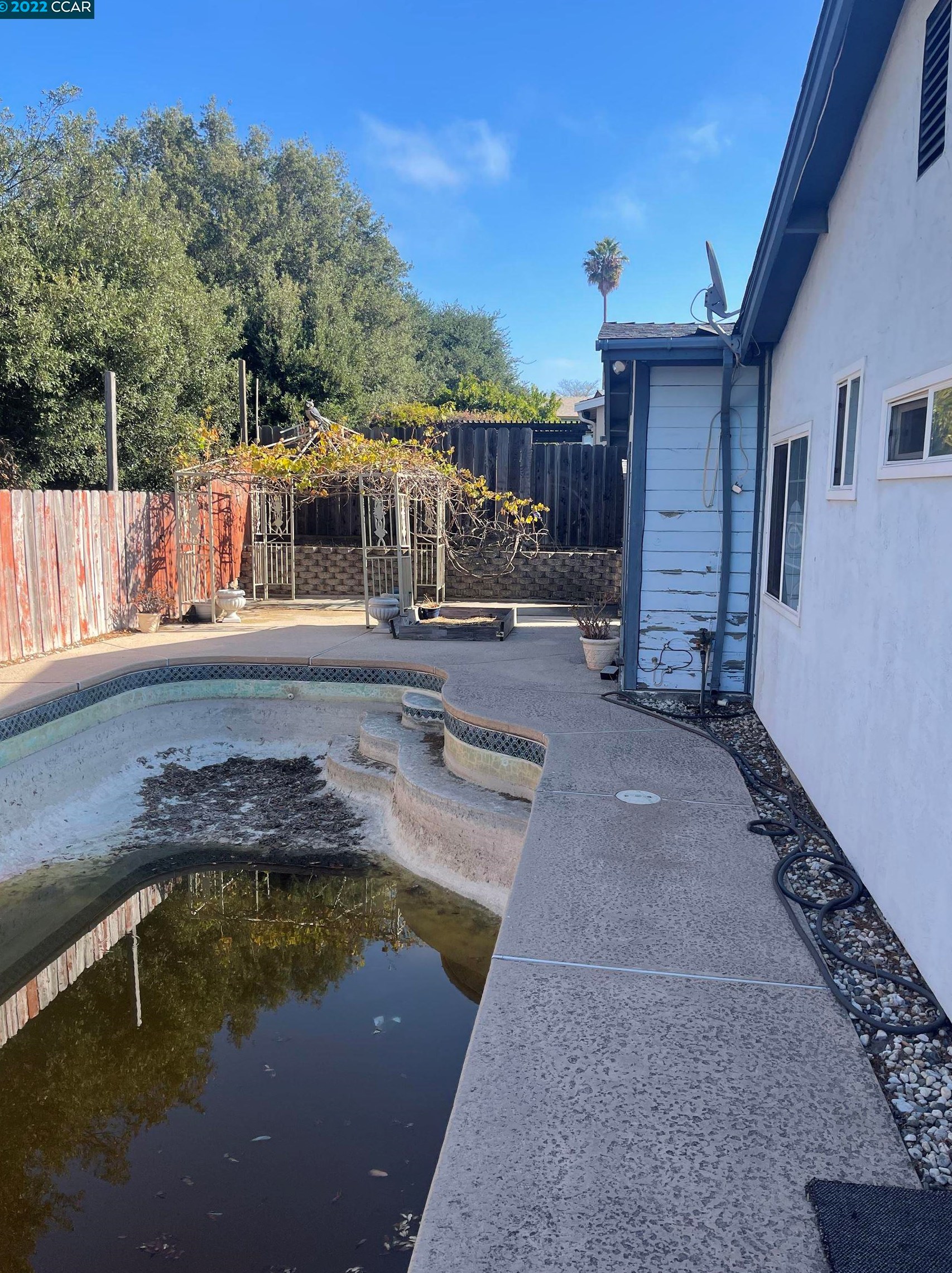 999 Seascape Cir, Rodeo CA  94572-1812 exterior