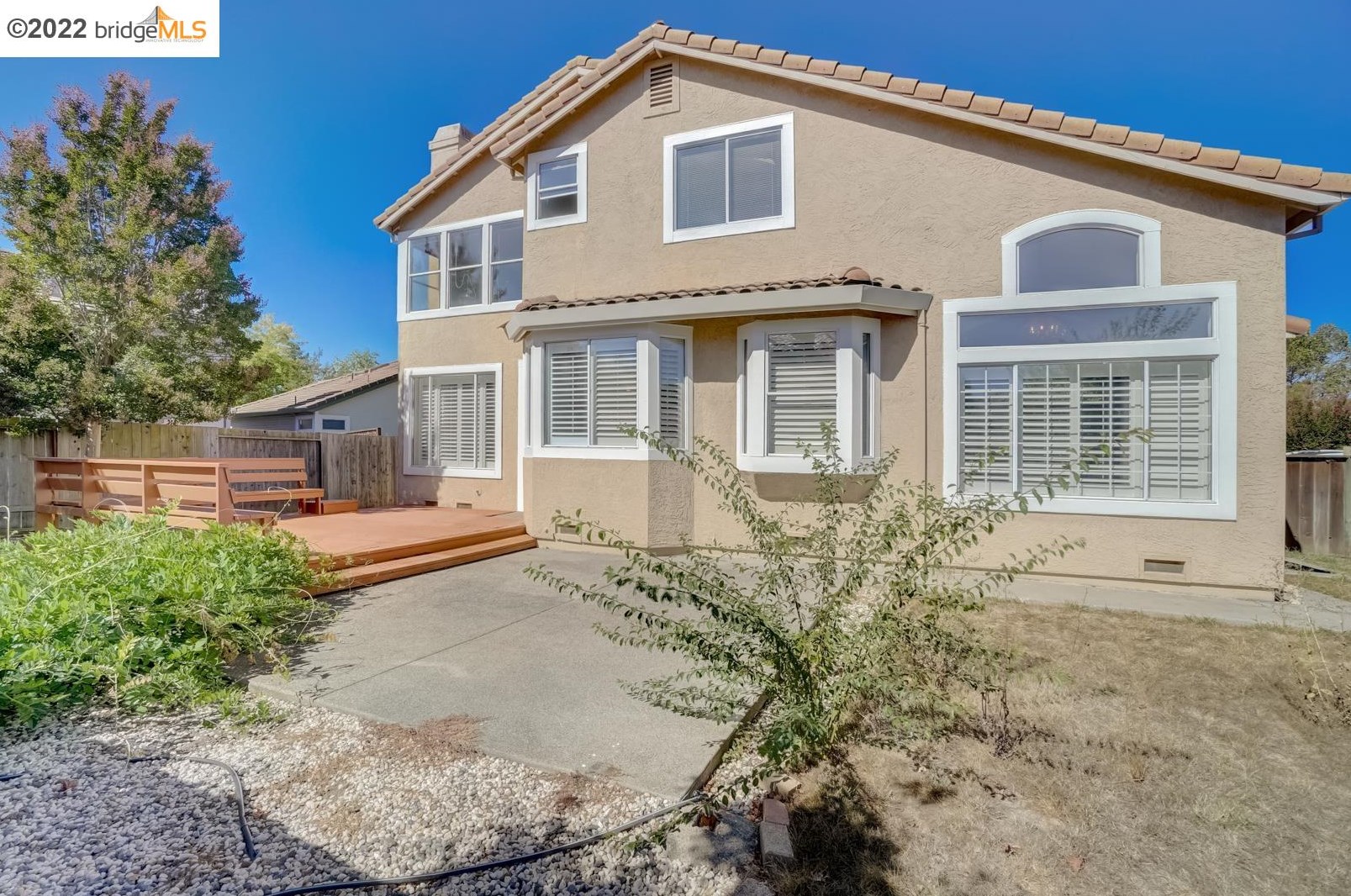 1806 Pembridge St, Petaluma CA  94954-8576 exterior