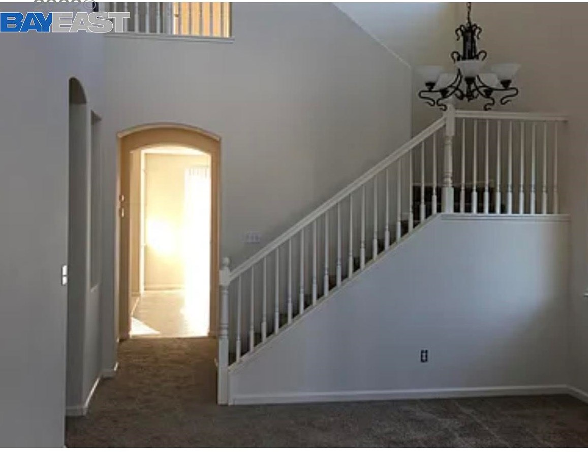 1825 Liquid Amber Ln, Ceres CA 95307-7418 exterior