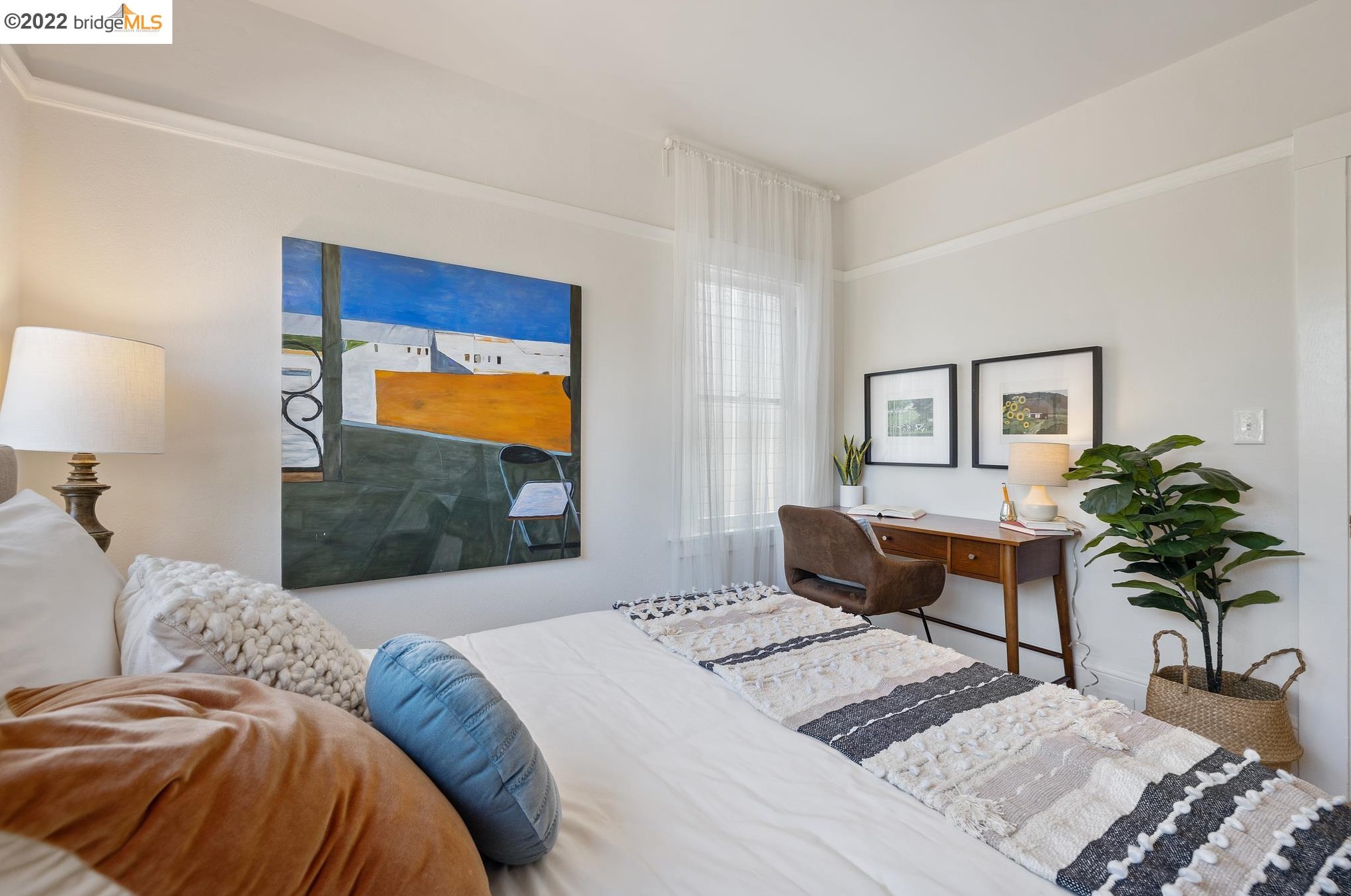 720 21 St, Oakland CA 94606-2014 exterior