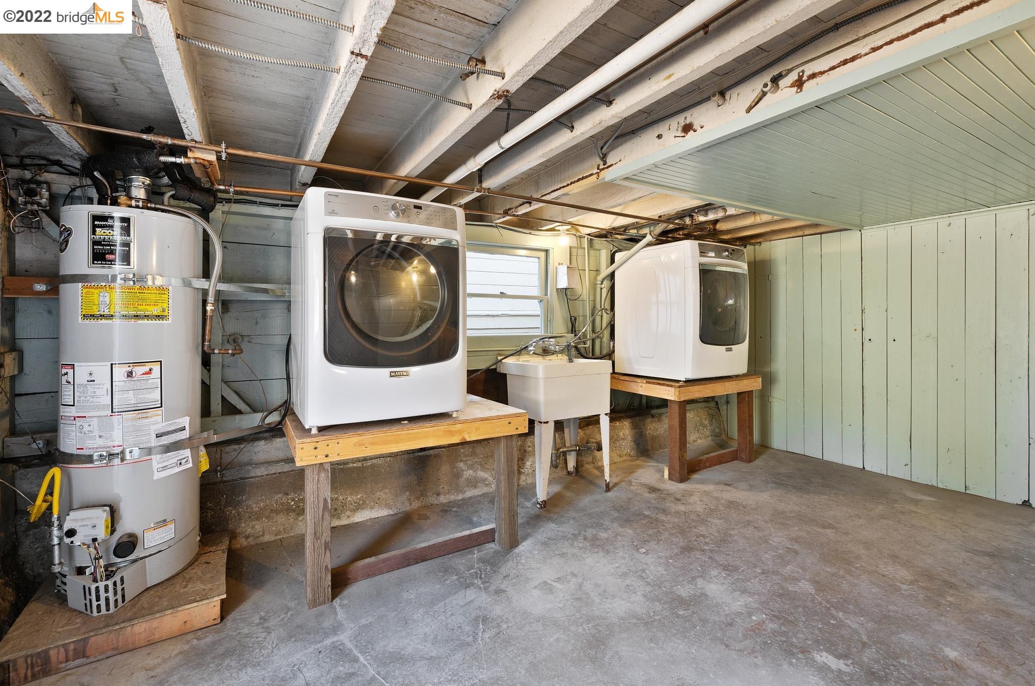 720 21 St, Oakland CA 94606-2014 exterior