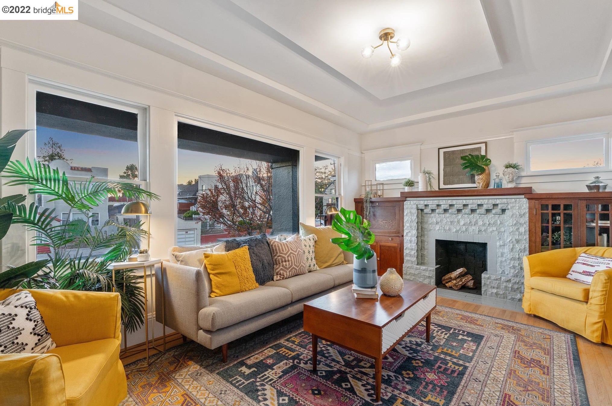 720 21 St, Oakland CA 94606-2014 exterior