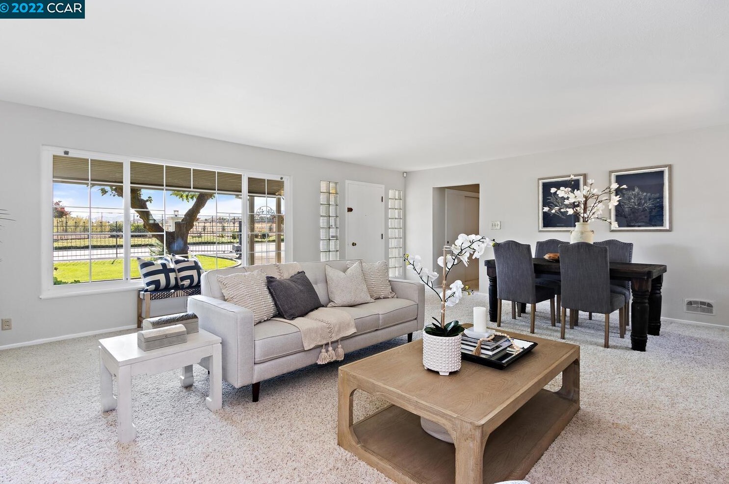 1901 Concord Ave, Los Angeles CA  94513-4929 exterior