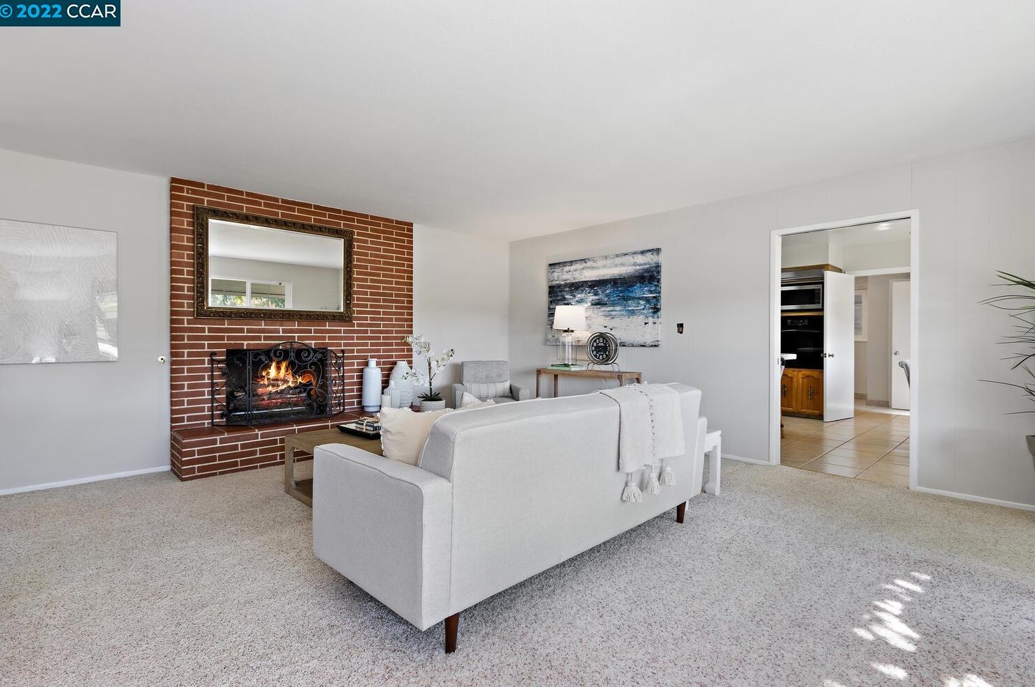 1901 Concord Ave, Los Angeles CA  94513-4929 exterior