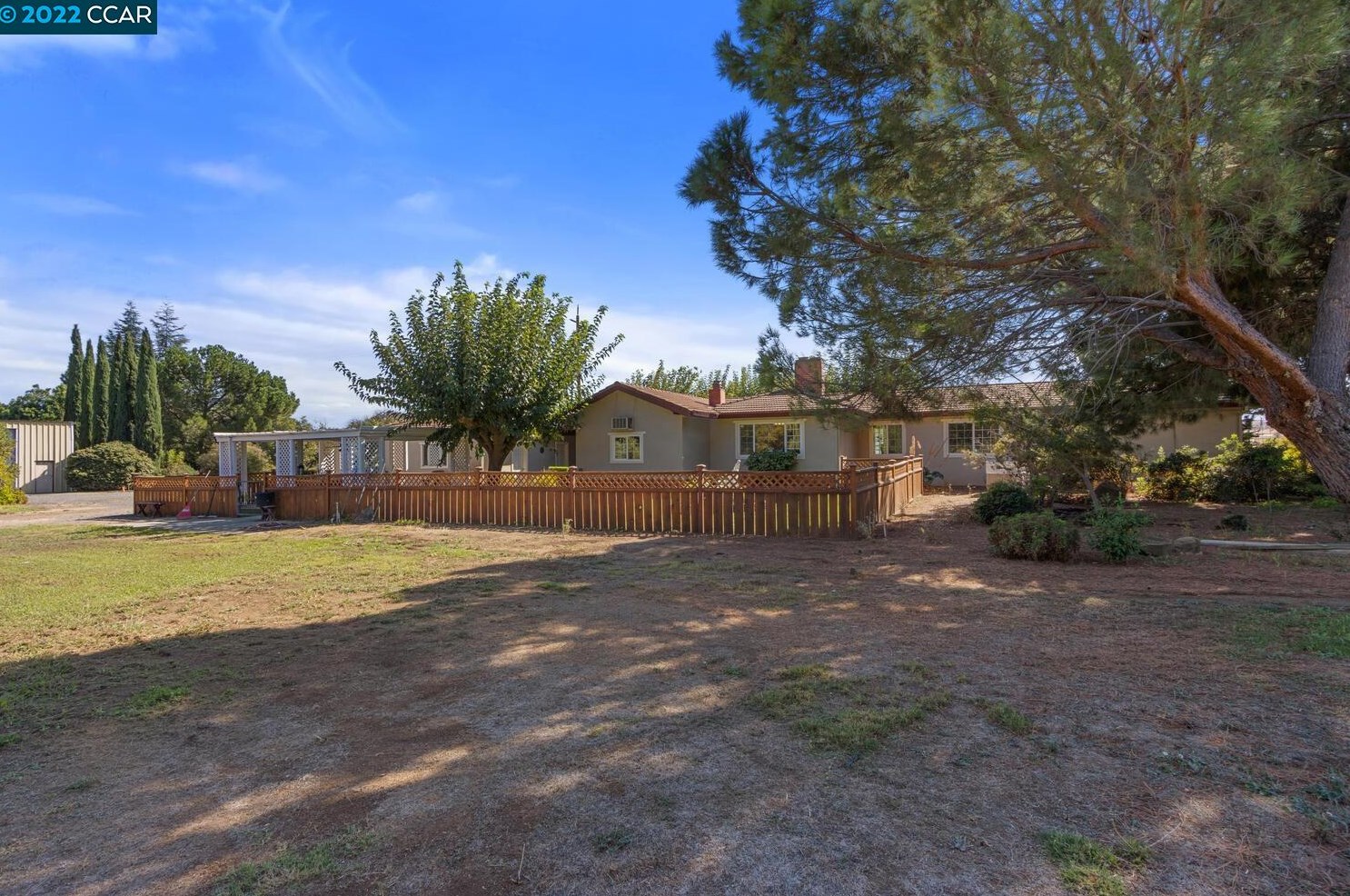 1901 Concord Ave, Los Angeles CA  94513-4929 exterior