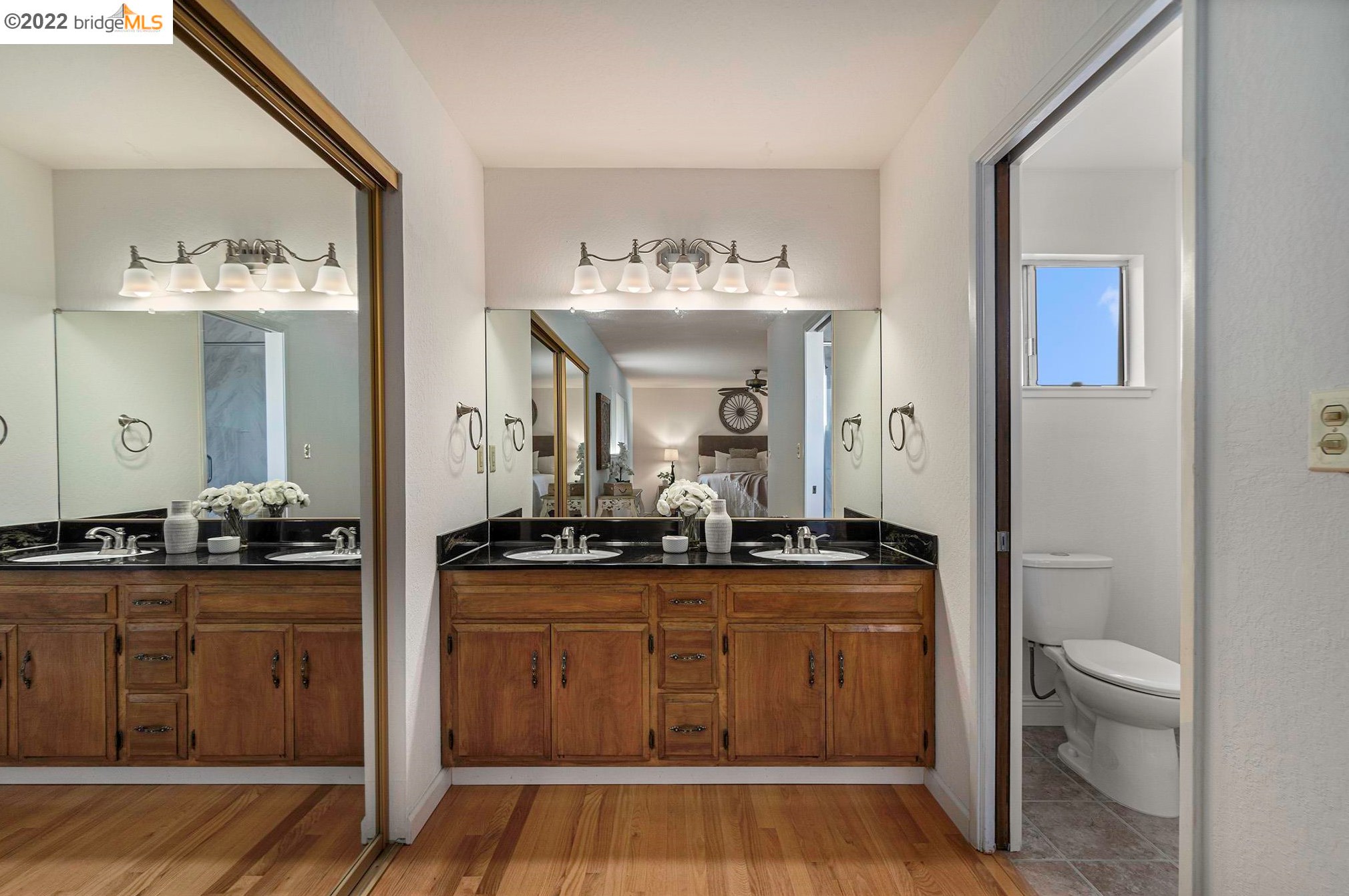 874 Dainty Ave, Los Angeles CA  94513-1206 exterior