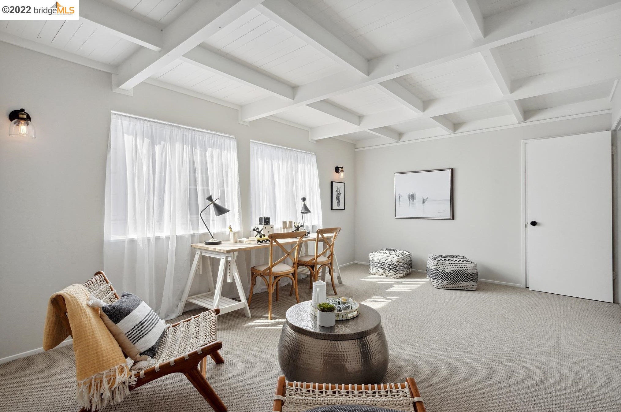 572 Montclair Ave, Oakland CA 94606-1550 exterior