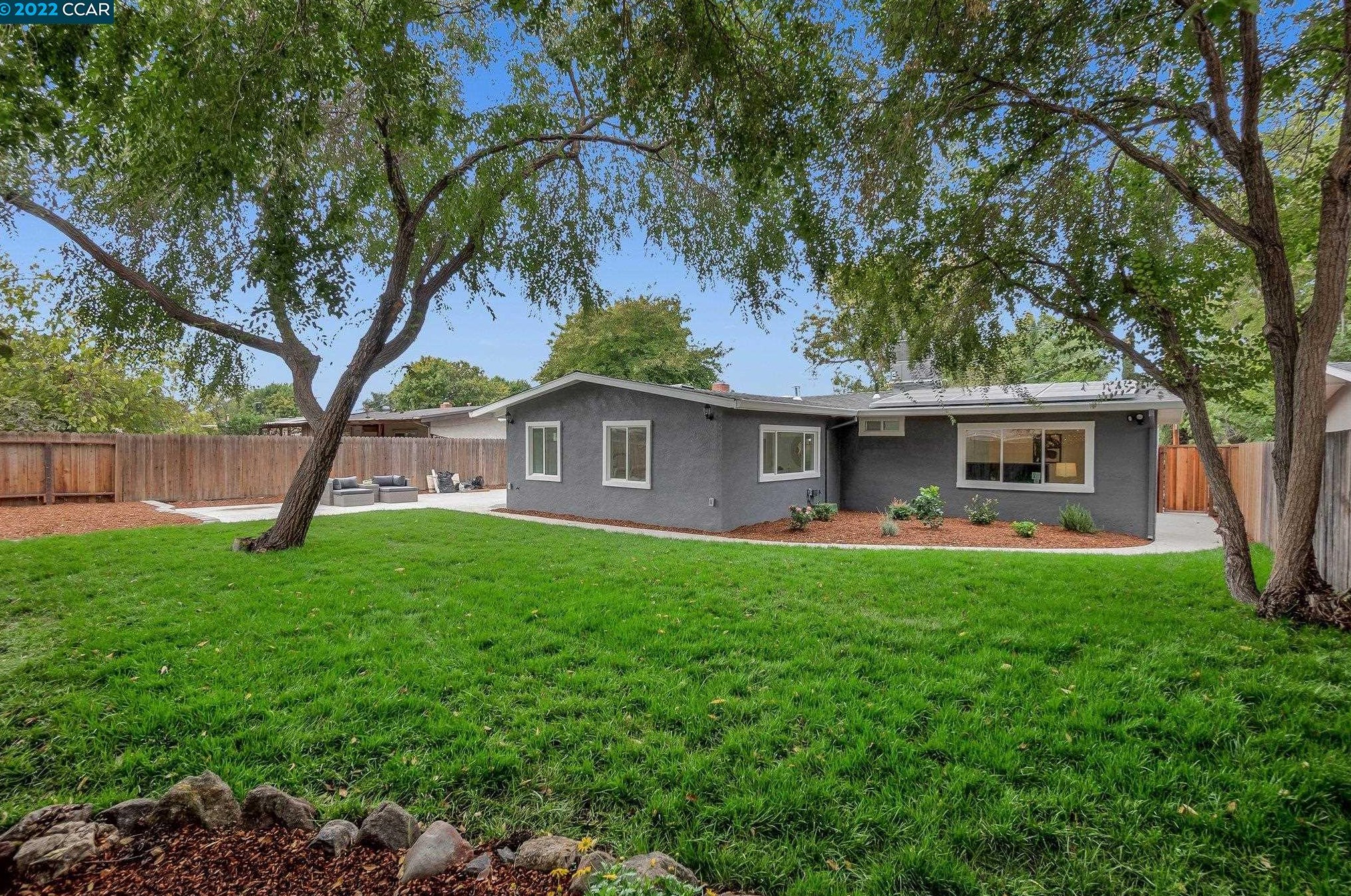 2766 Mayfair Ave, Concord CA  94520-4736 exterior