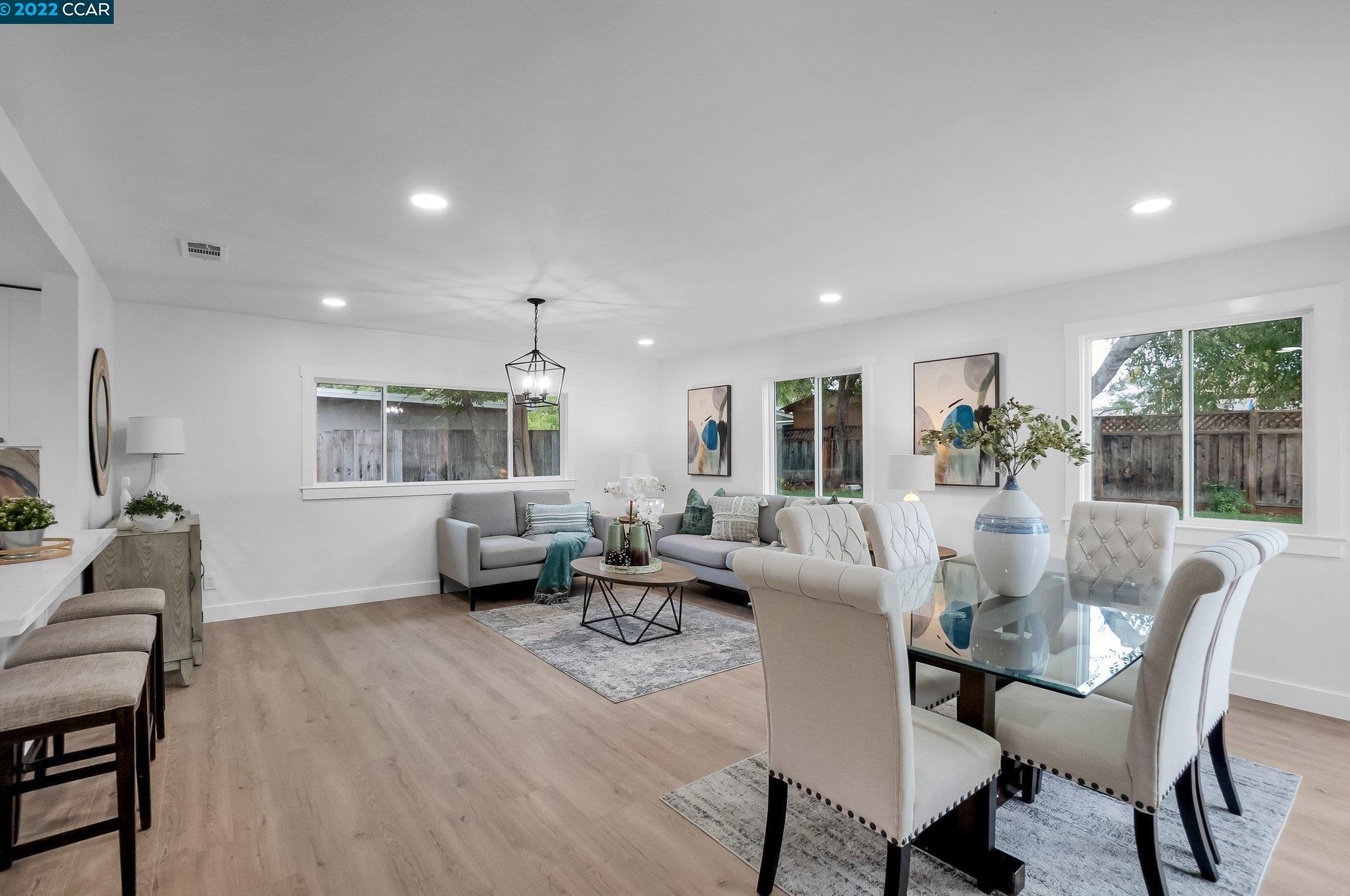 2766 Mayfair Ave, Concord CA  94520-4736 exterior