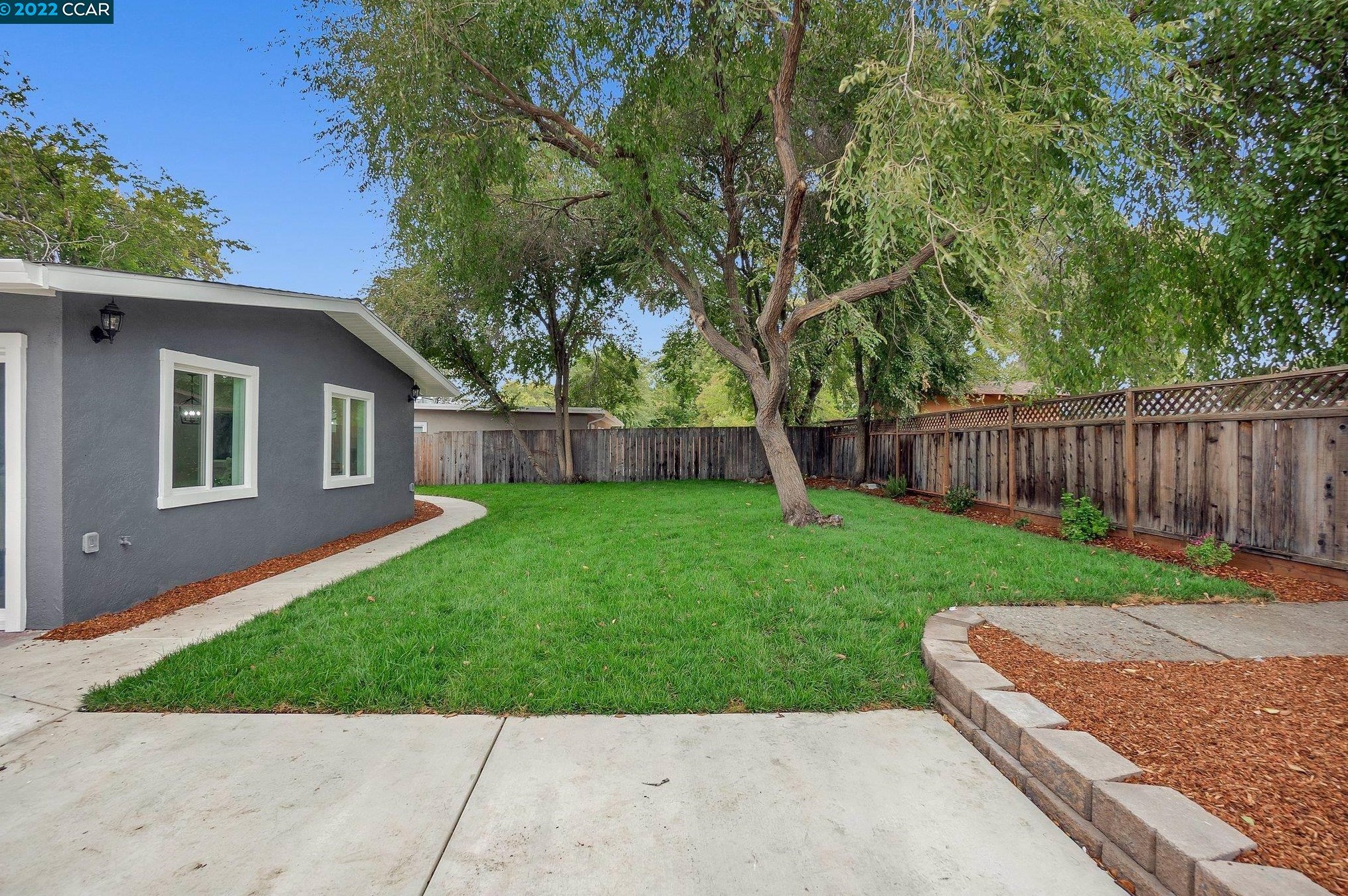 2766 Mayfair Ave, Concord CA  94520-4736 exterior