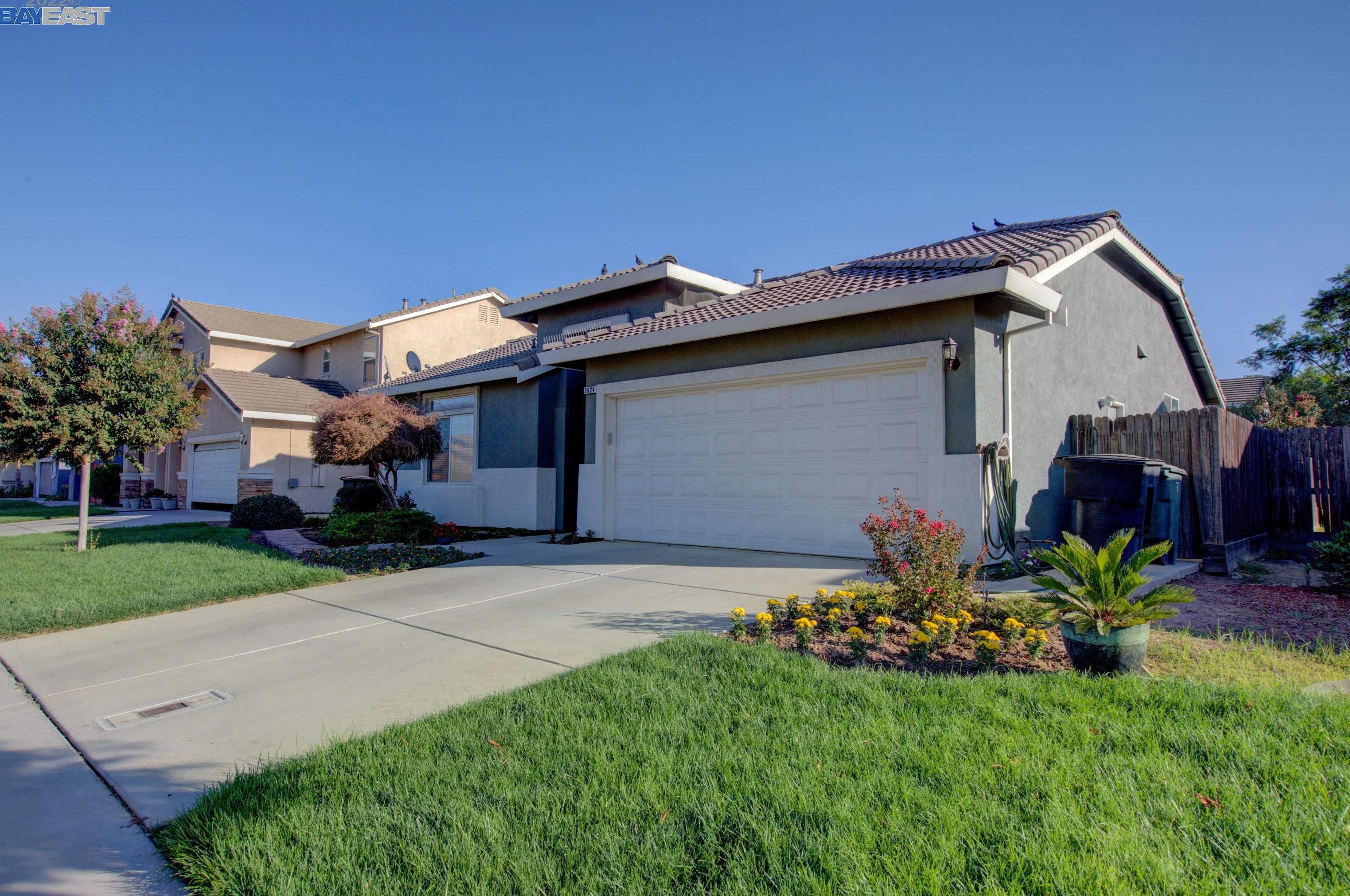2924 Tulare St, Livingston, CA 95334