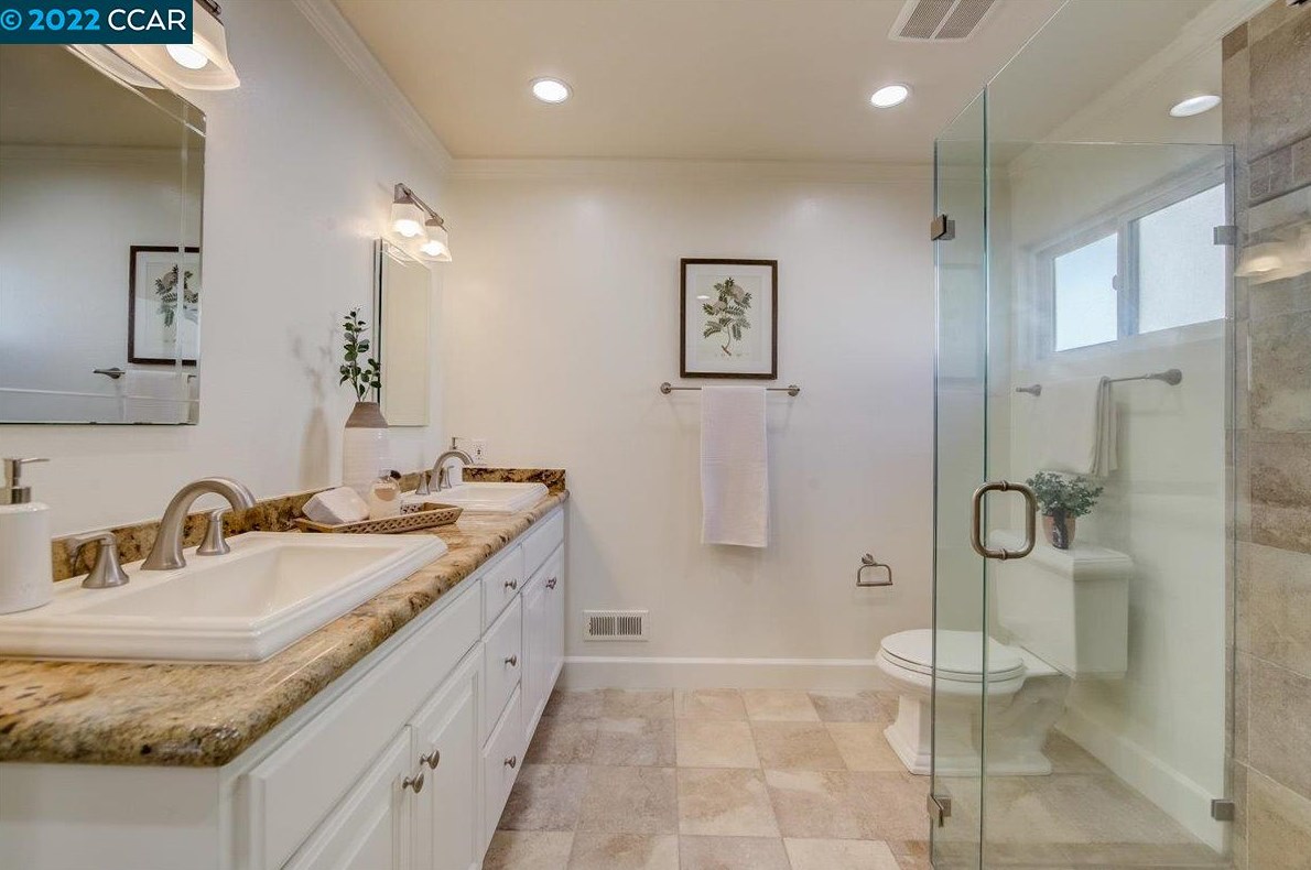 760 Citrus Ave, Concord CA  94518-2339 exterior