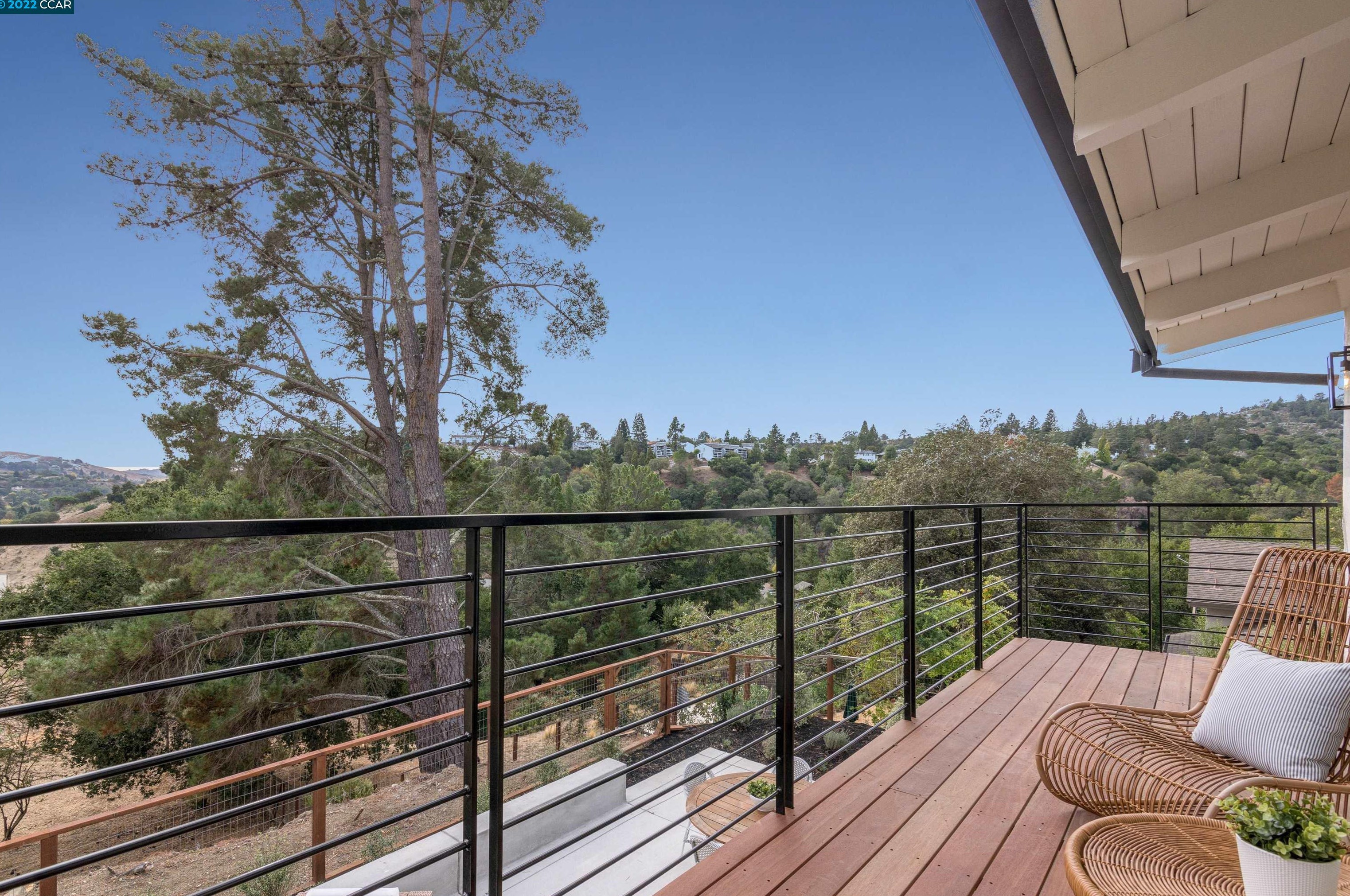 48 La Salle Dr, Moraga CA  94556-1510 exterior