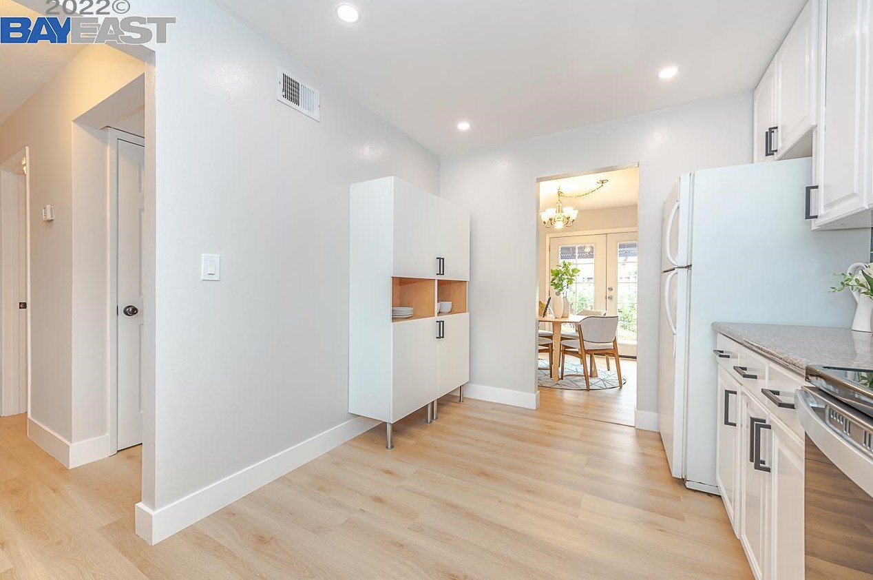 31126 Varni Pl, Union City CA  94587-2638 exterior