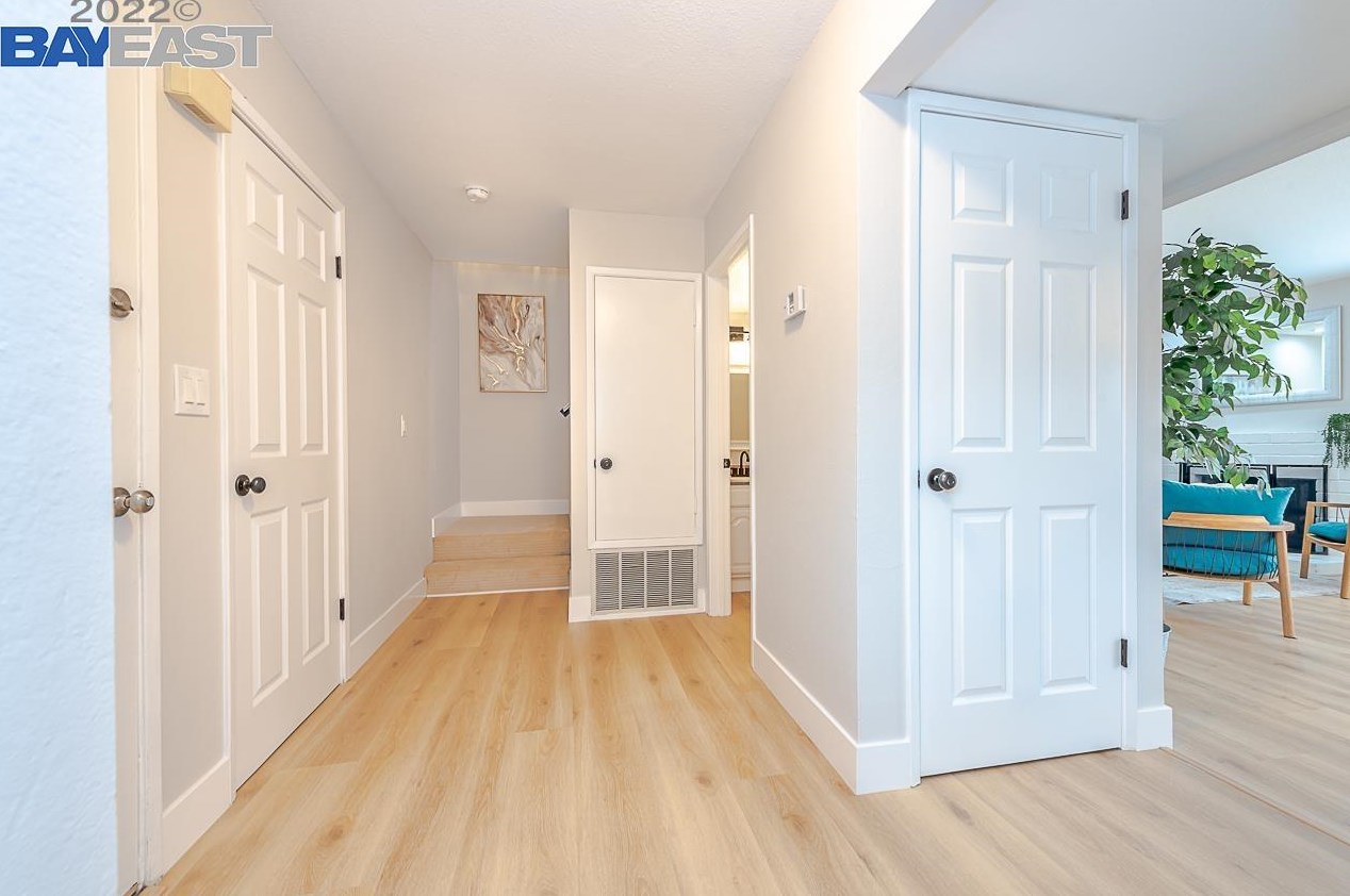 31126 Varni Pl, Union City CA  94587-2638 exterior