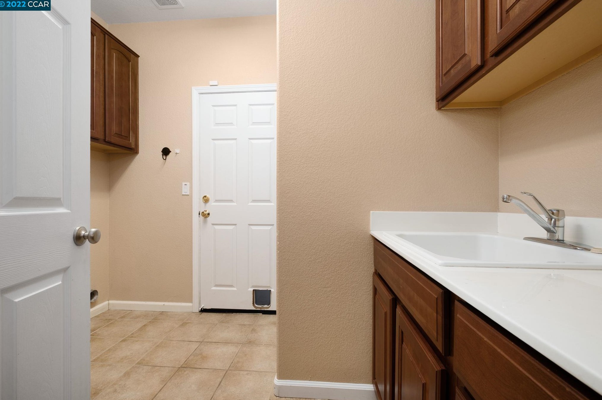 1613 Highland Way, Los Angeles CA  94513-7001 exterior