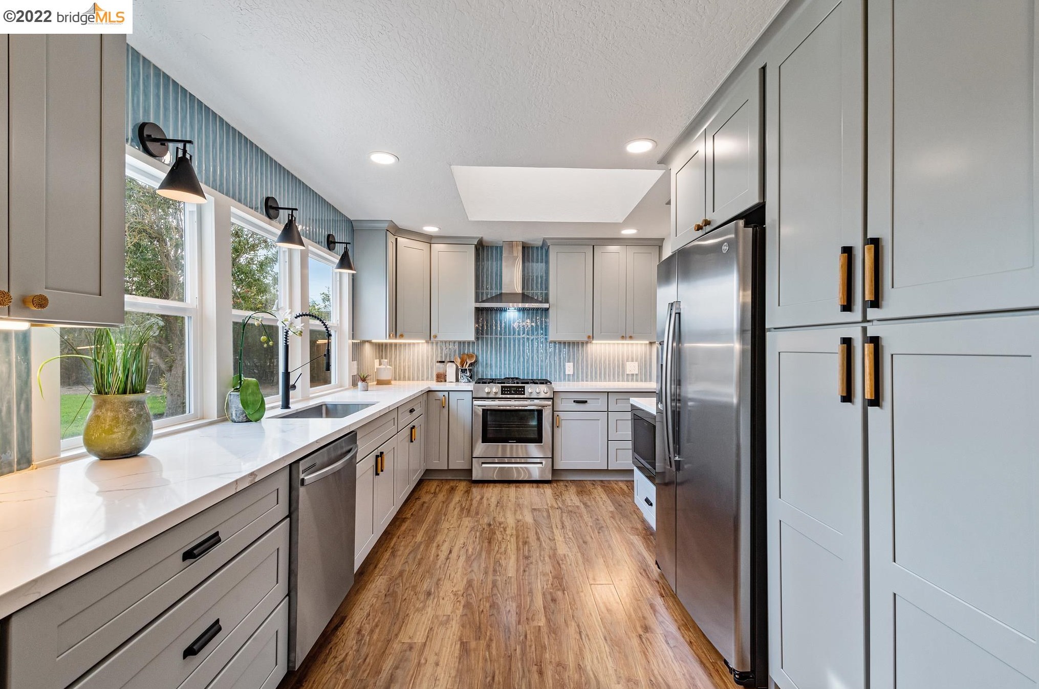 3343 Delta Rd, Los Angeles CA  94513-3920 exterior