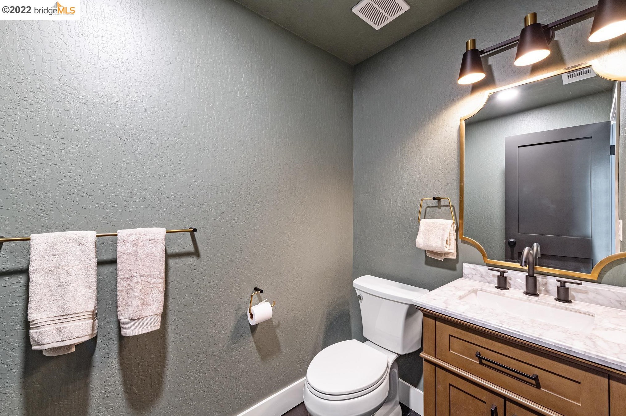 3343 Delta Rd, Los Angeles CA  94513-3920 exterior