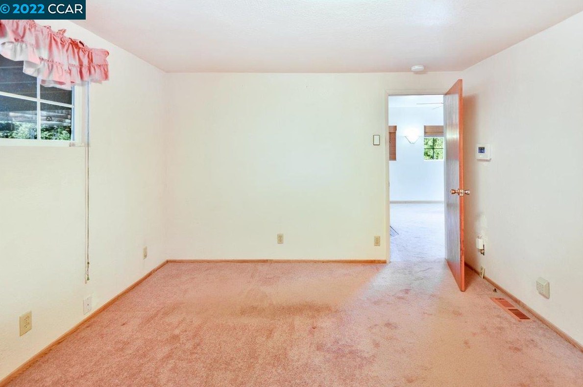 5677 Sobrante Ave, Richmond CA  94803-1534 exterior