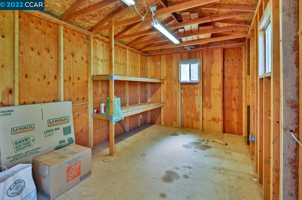 5677 Sobrante Ave, Richmond CA  94803-1534 exterior