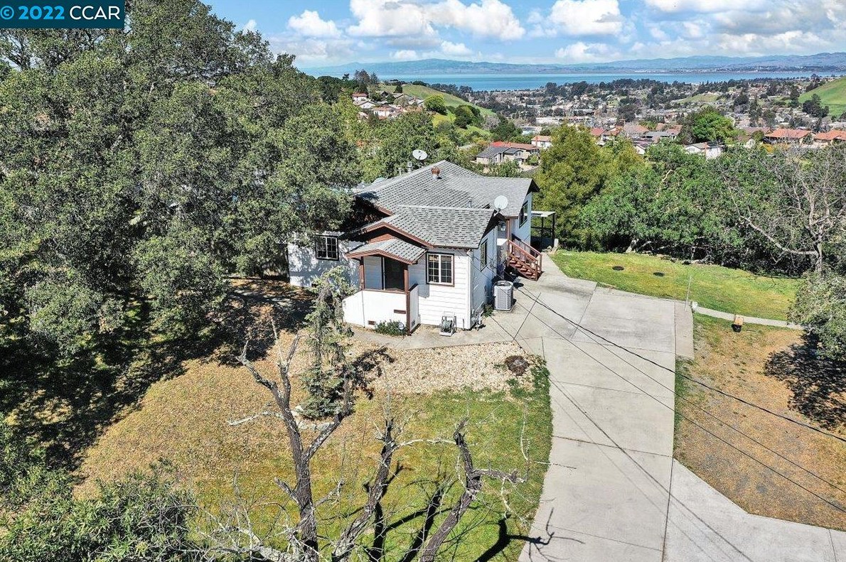 5677 Sobrante Ave, Richmond CA  94803-1534 exterior