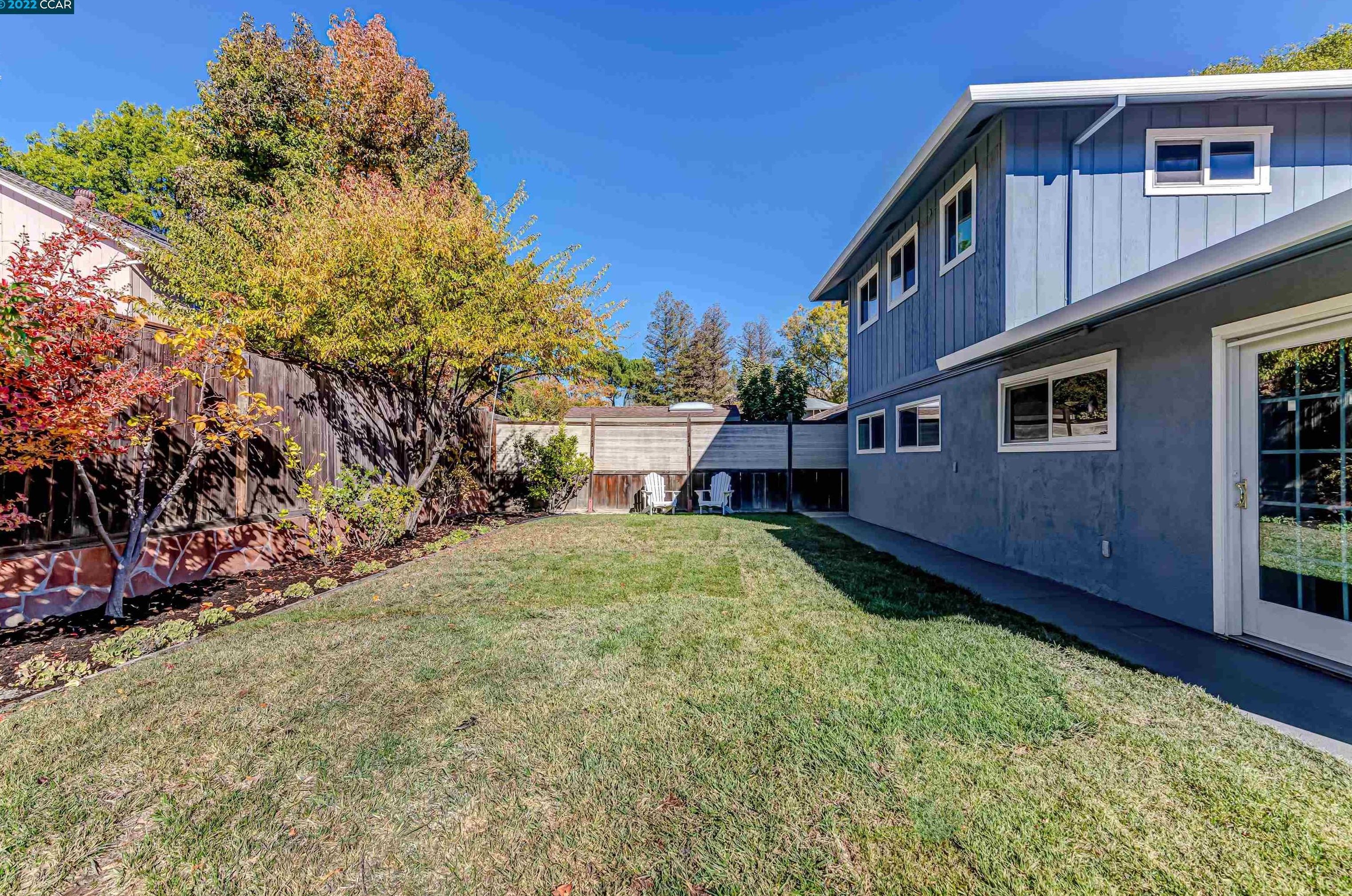 1612 Merian Dr, Concord CA  94523-2264 exterior