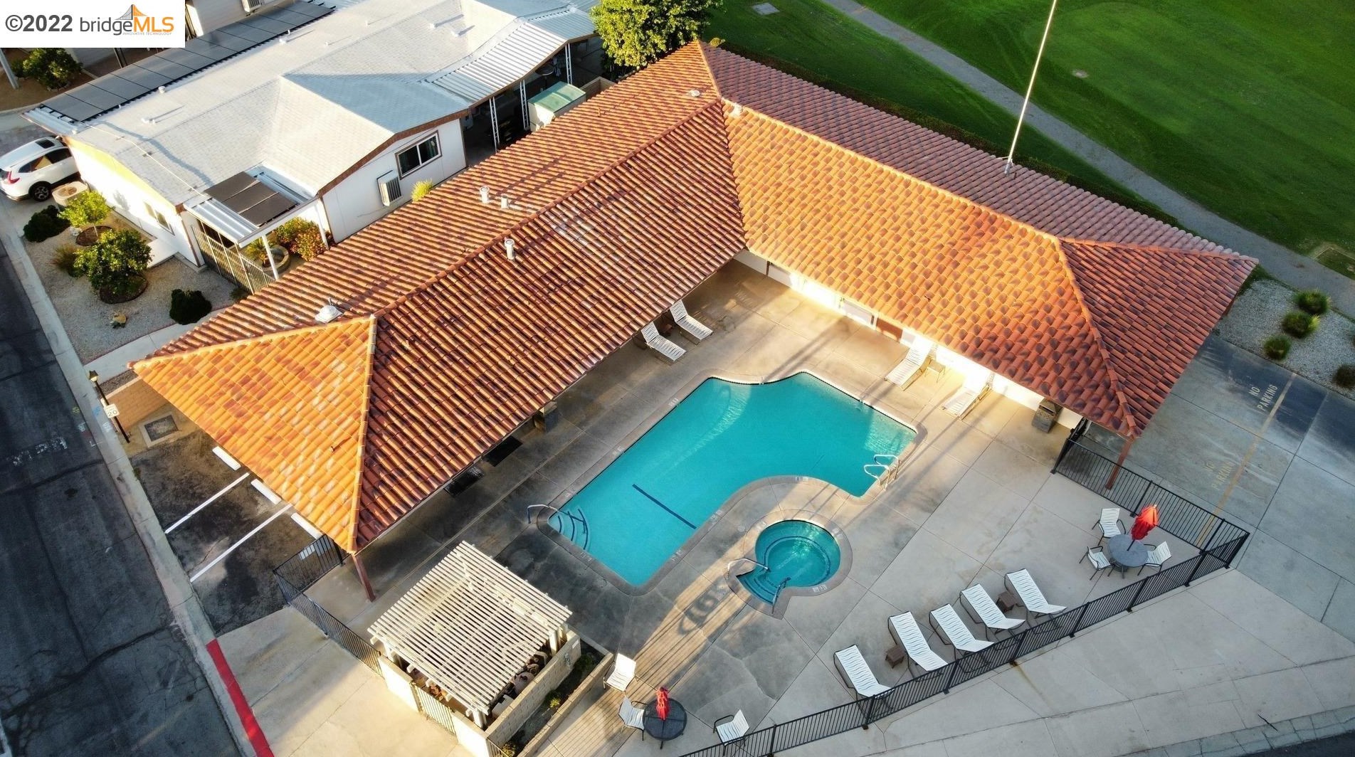 10 Via Valverde, Cathedral City CA  92234-1528 exterior