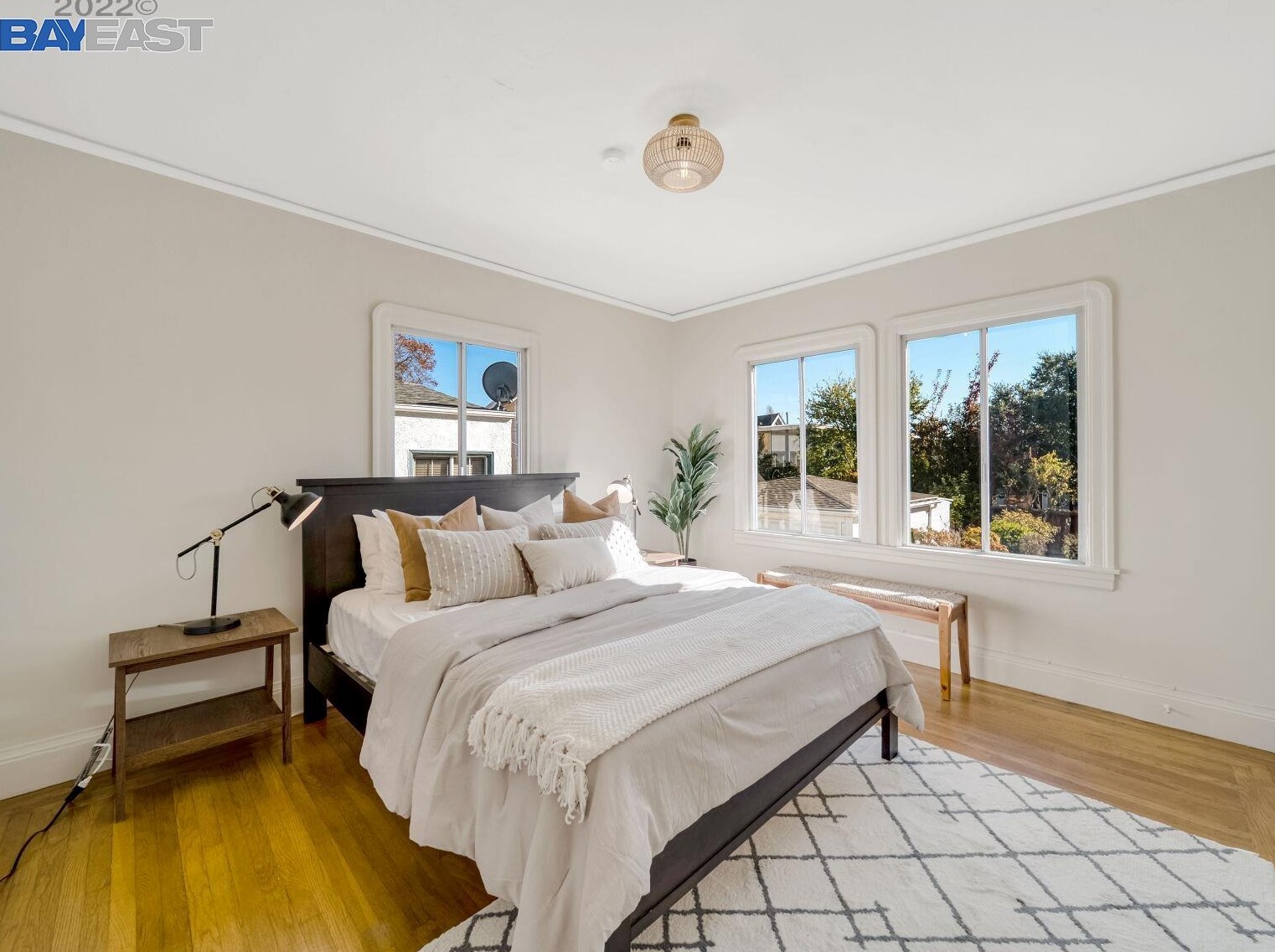 2136 Stuart St, Berkeley CA  94705-1060 exterior