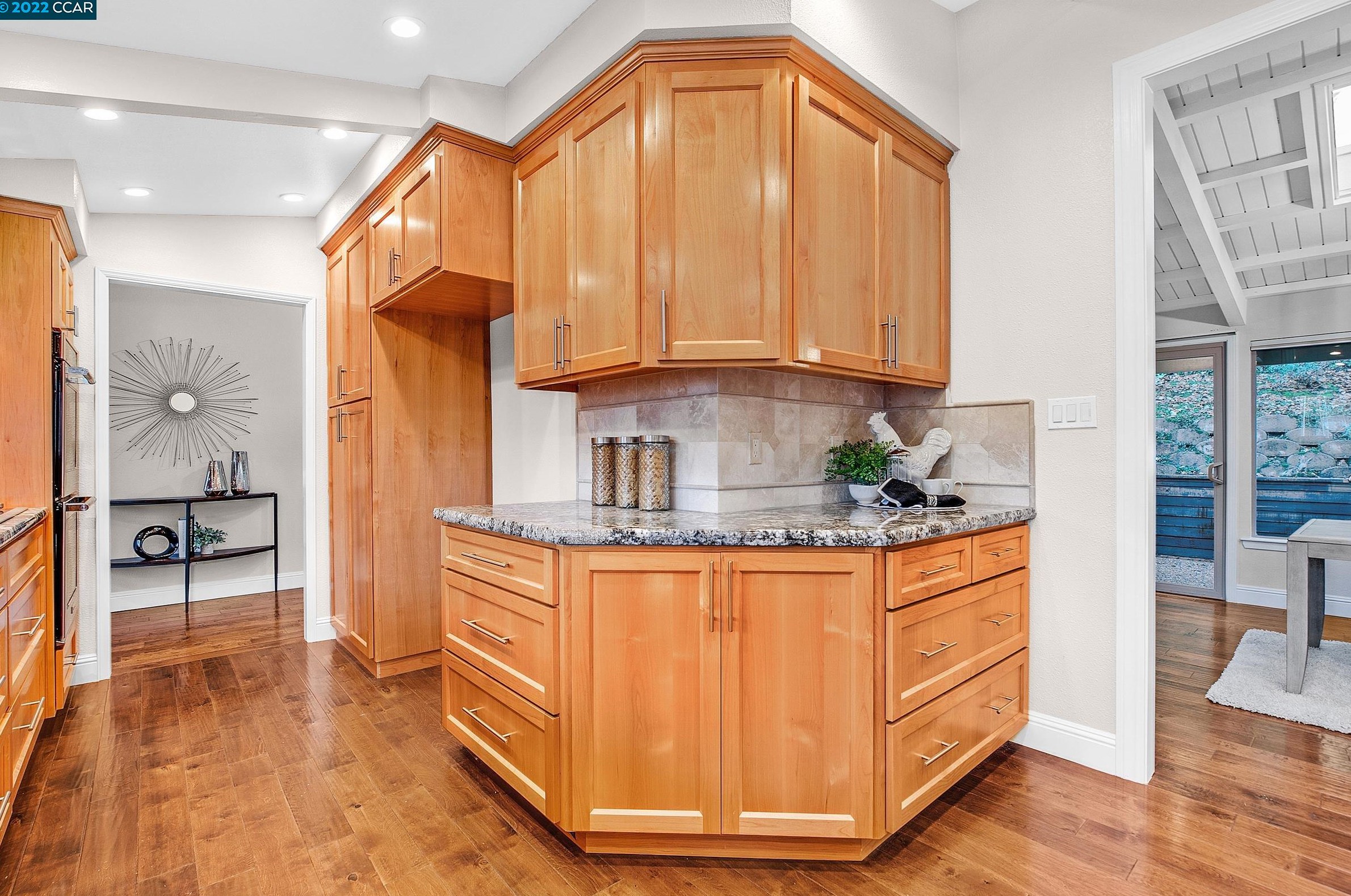 964 Yorkshire Ct, Lafayette CA  94549-4623 exterior