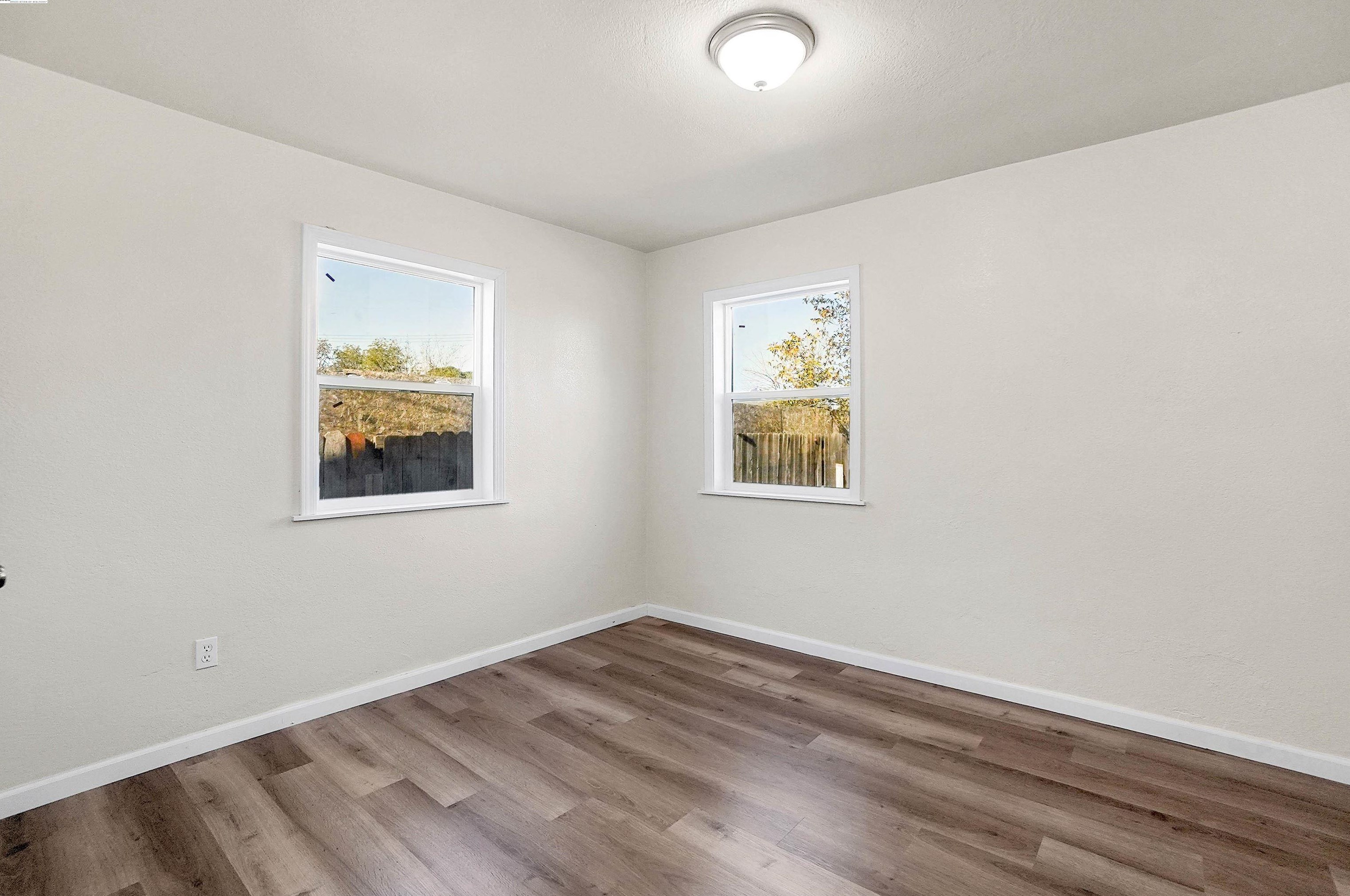 2209 North Ave, Sacramento CA  95838-3133 exterior