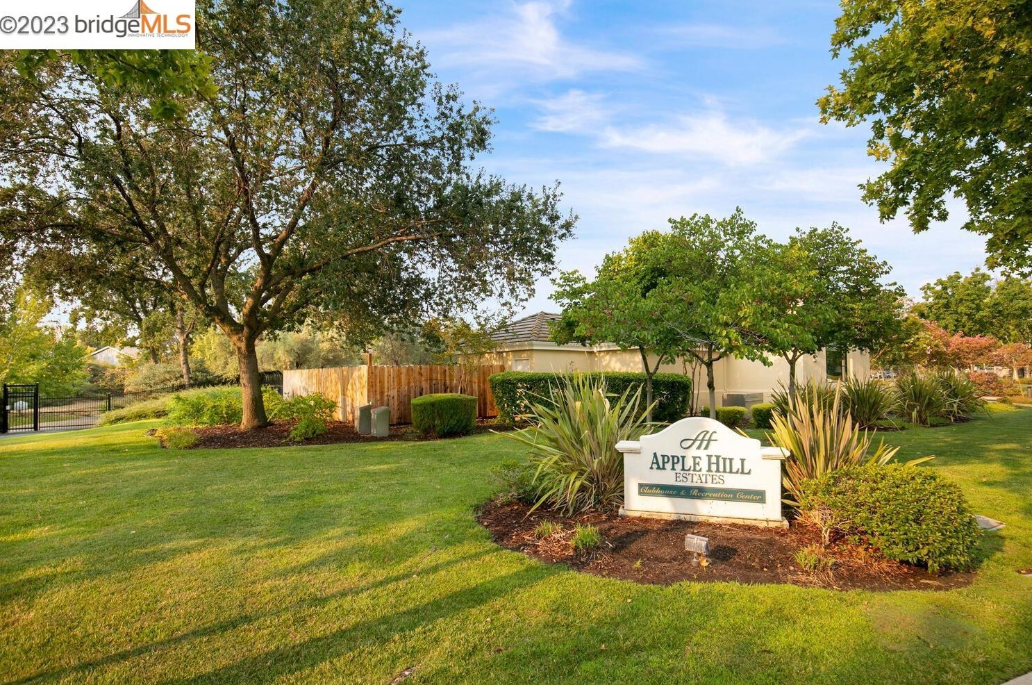 1760 Duchess Ter, Los Angeles CA  94513-2642 exterior