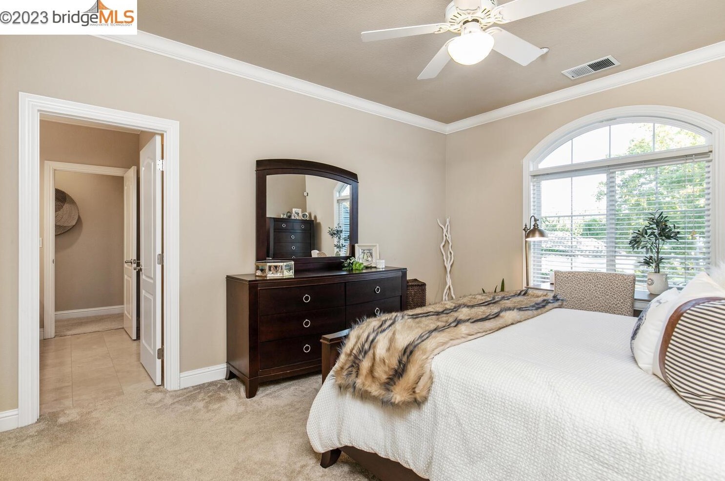 1760 Duchess Ter, Los Angeles CA  94513-2642 exterior