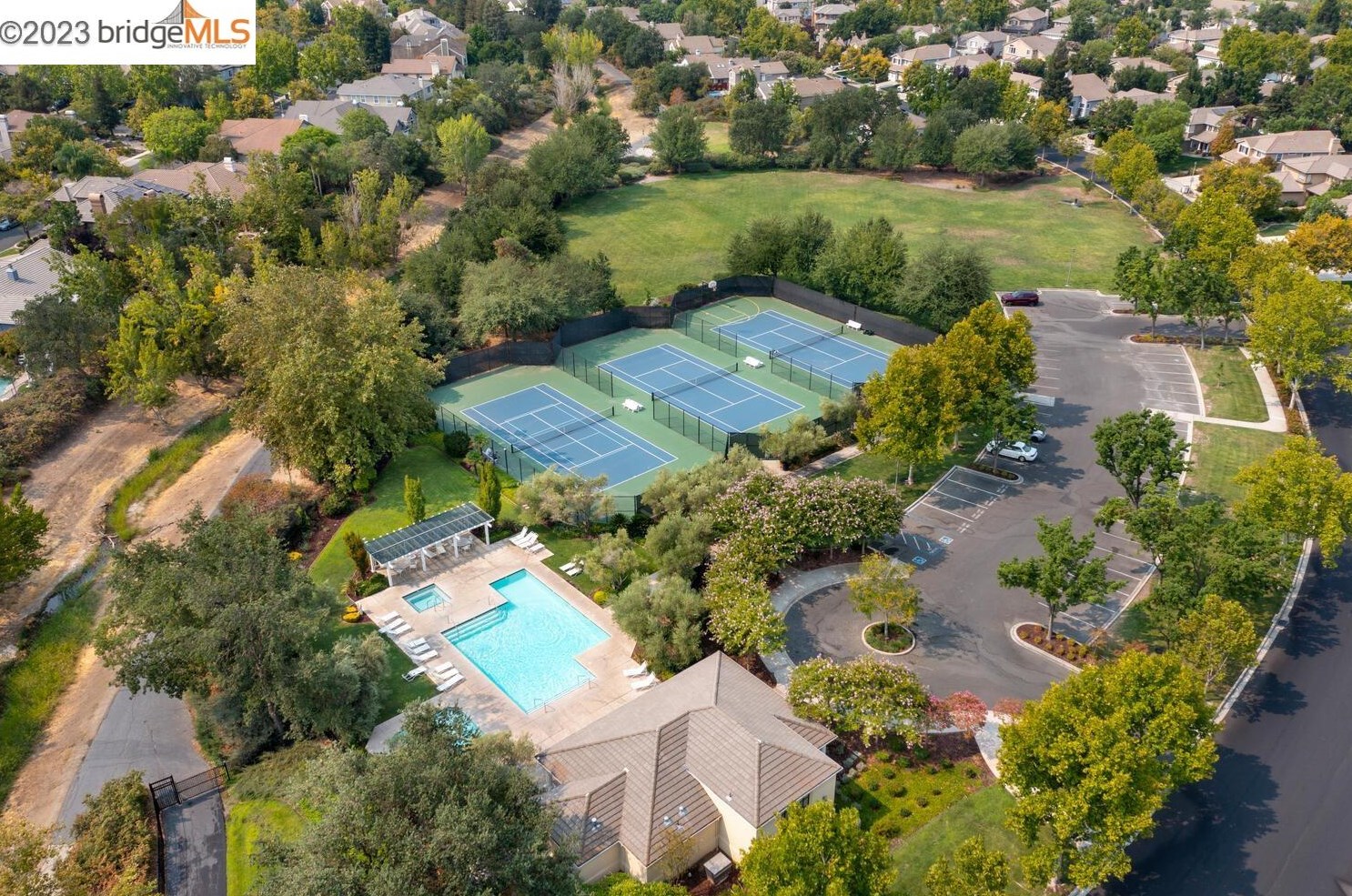 1760 Duchess Ter, Los Angeles CA  94513-2642 exterior