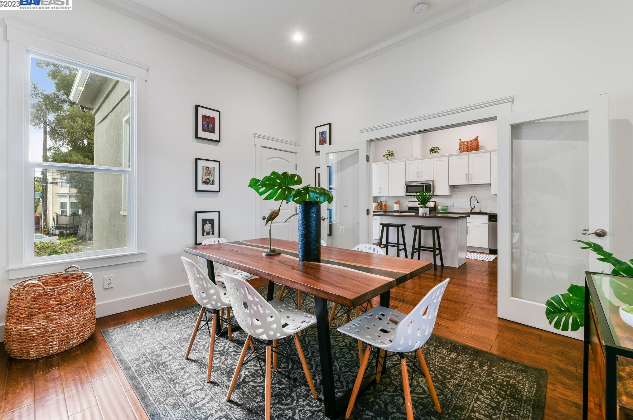 1125 Peralta, Oakland CA 94607-1615 exterior