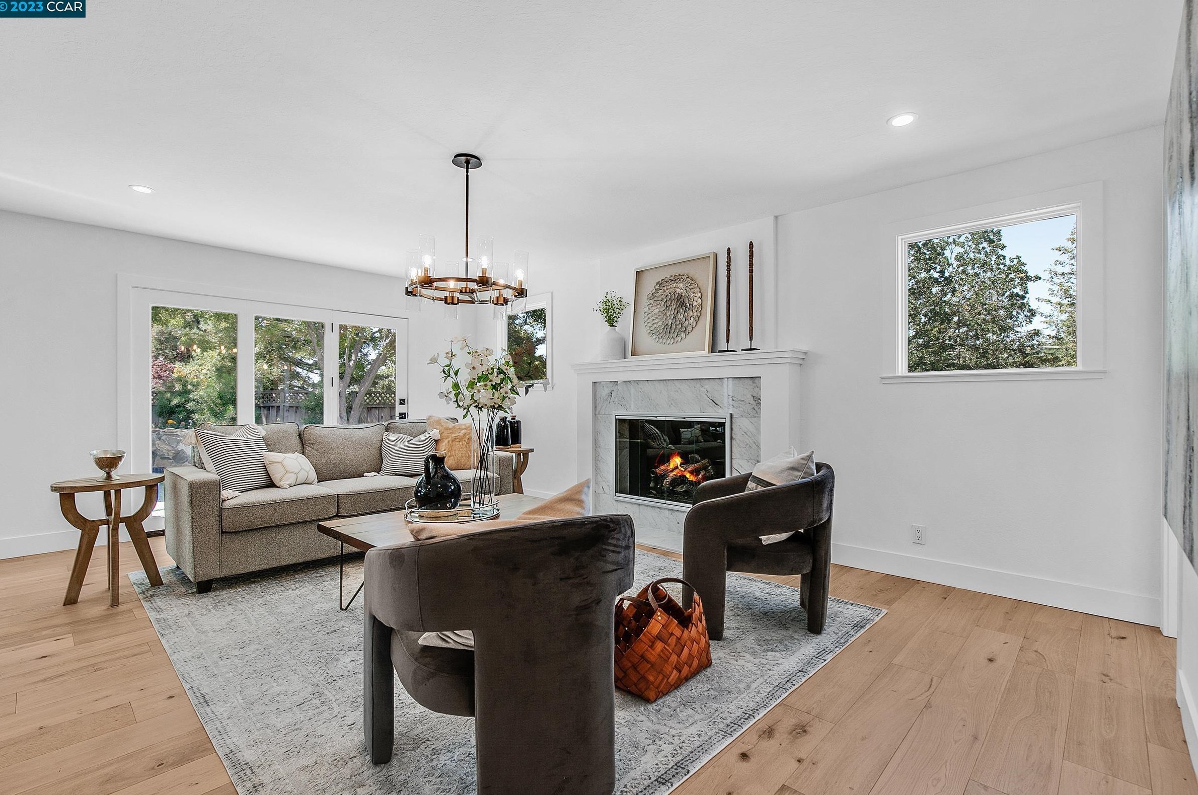 14 Hagen Oaks Ct, Alamo CA  94507-2207 exterior