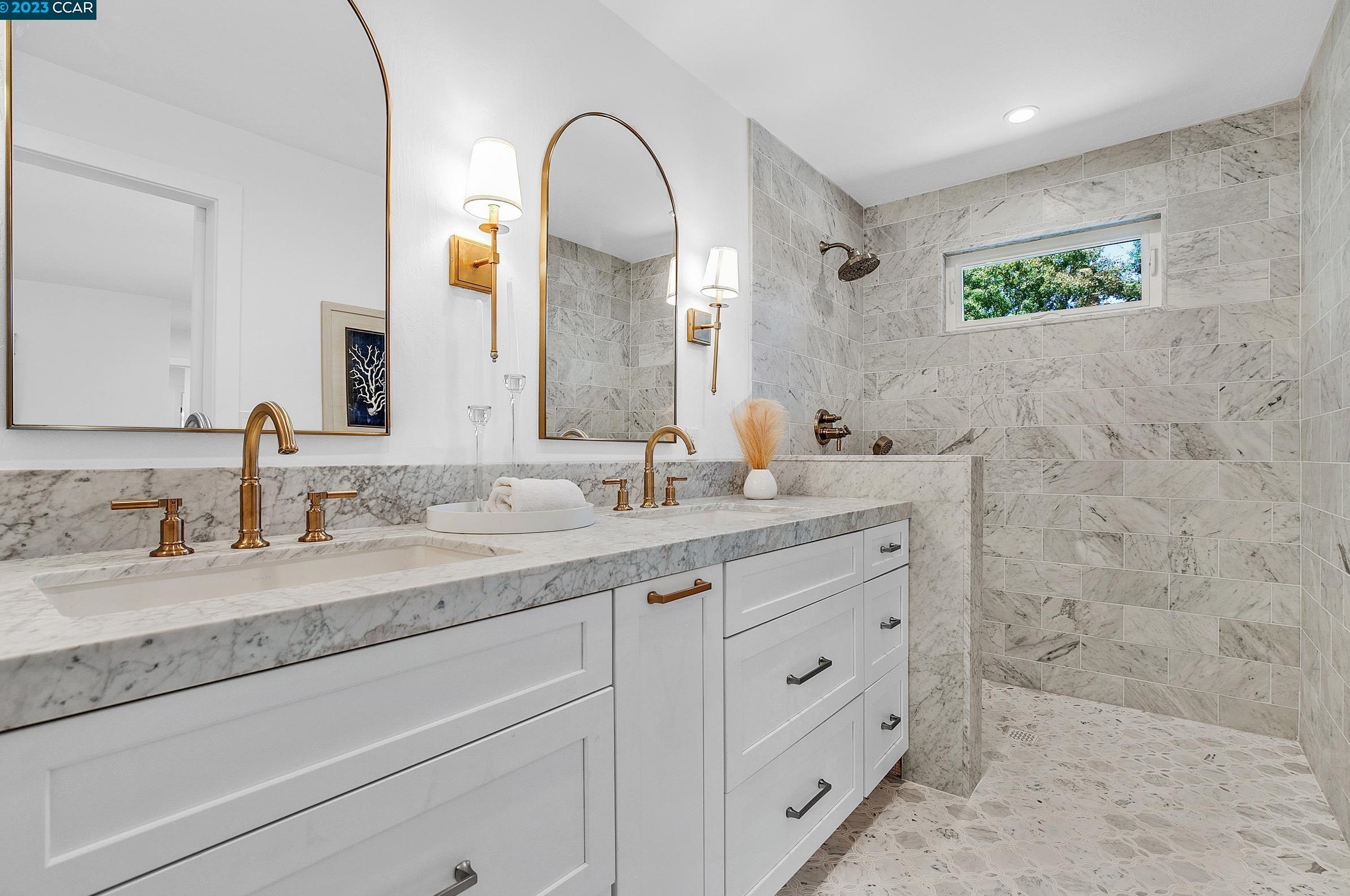 14 Hagen Oaks Ct, Alamo CA  94507-2207 exterior