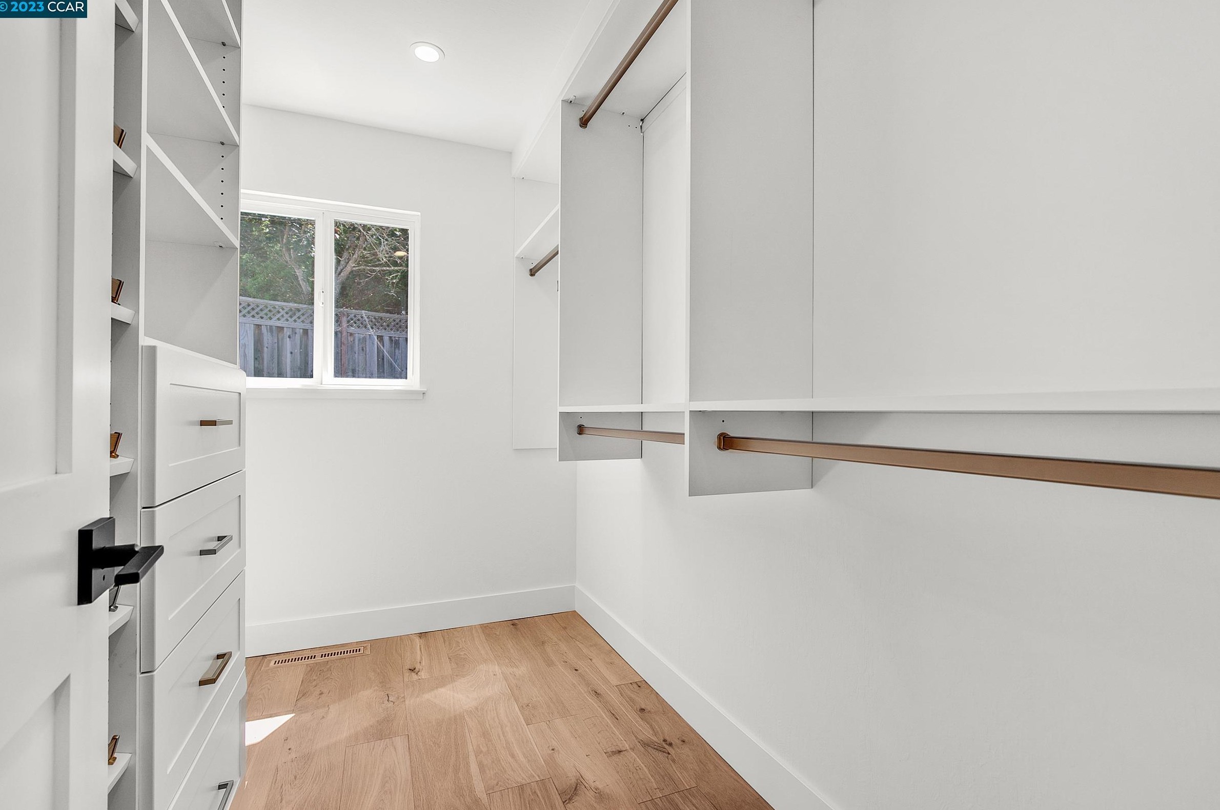 14 Hagen Oaks Ct, Alamo CA  94507-2207 exterior