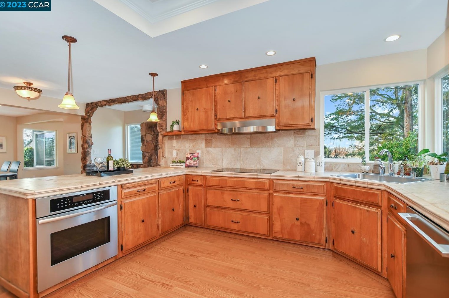 30 Kirkwood Ct, Concord CA  94521-1427 exterior