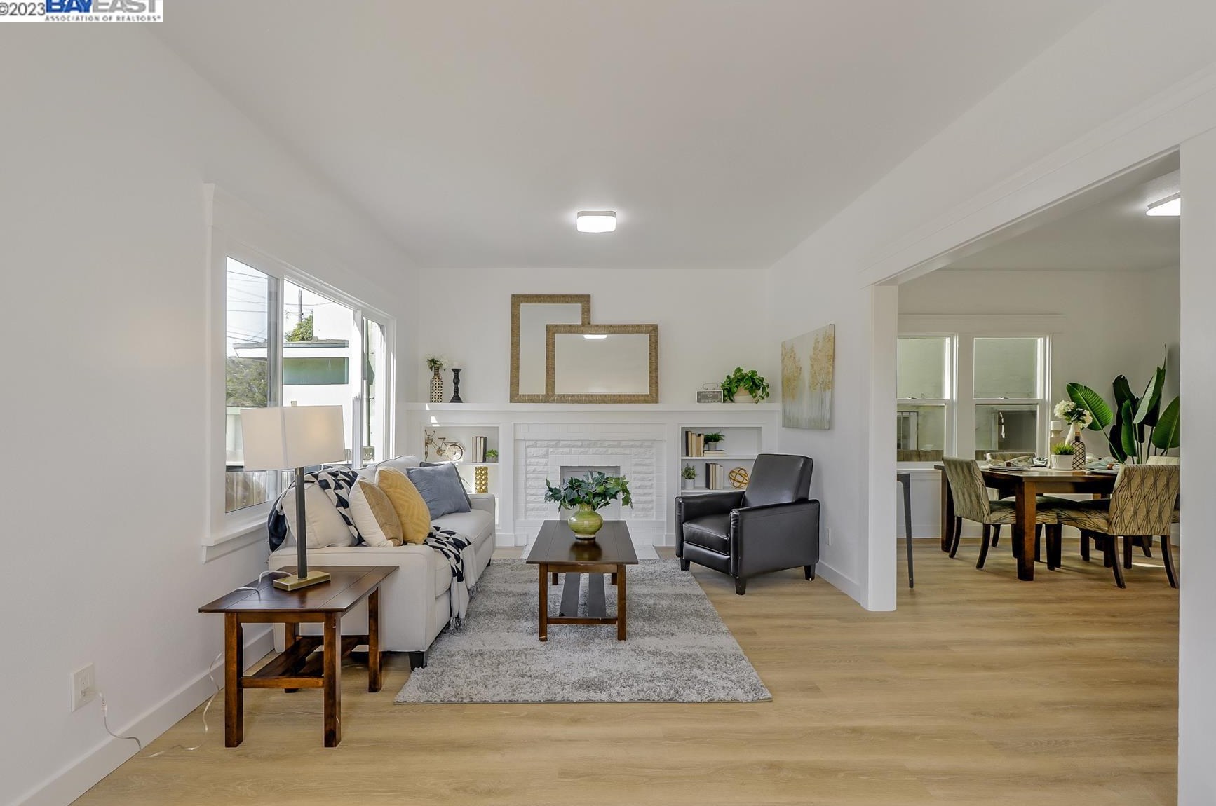 1802 88th Ave, Oakland CA  94621-1008 exterior