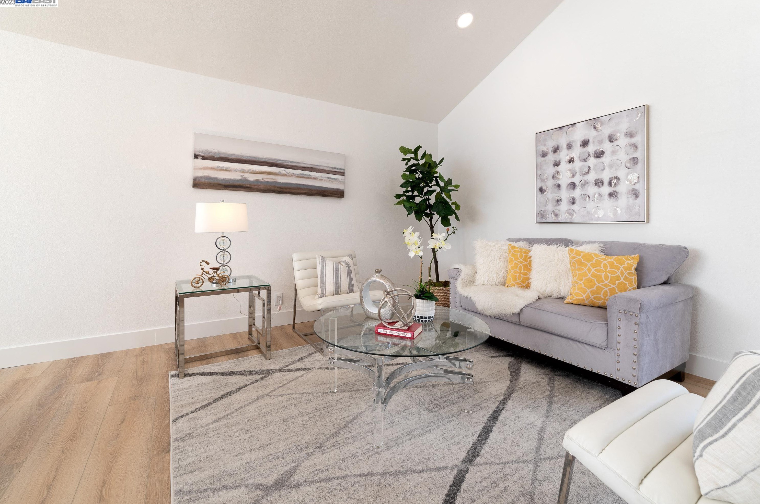 269 Cortland Cir, Vallejo CA  94589-1708 exterior