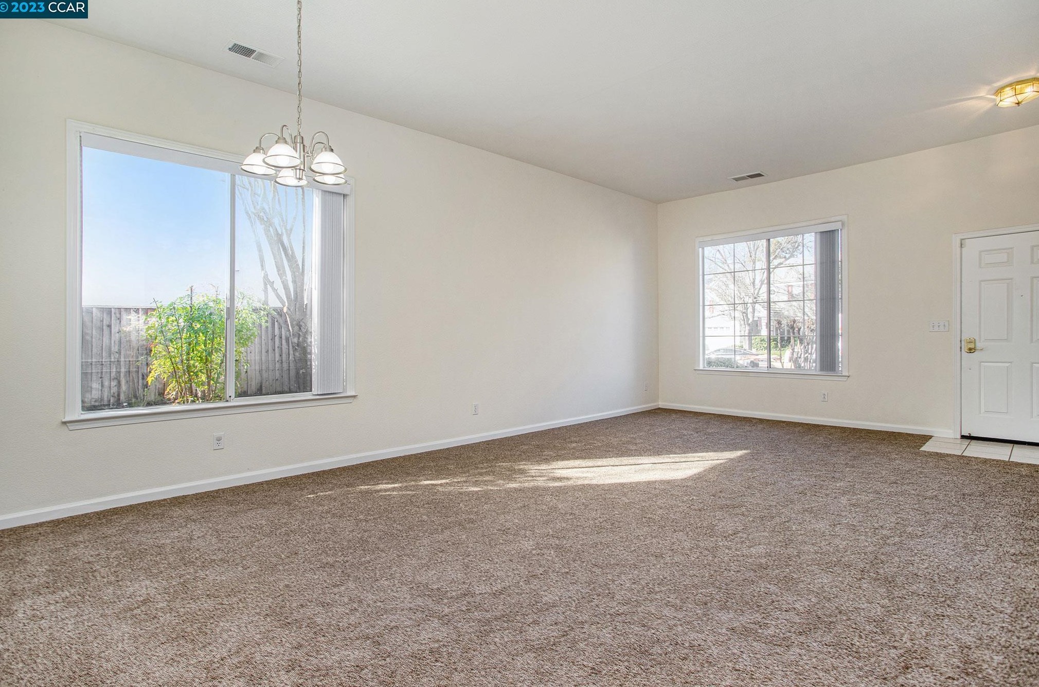 632 Doolittle Way, Antioch CA  94509-6537 exterior