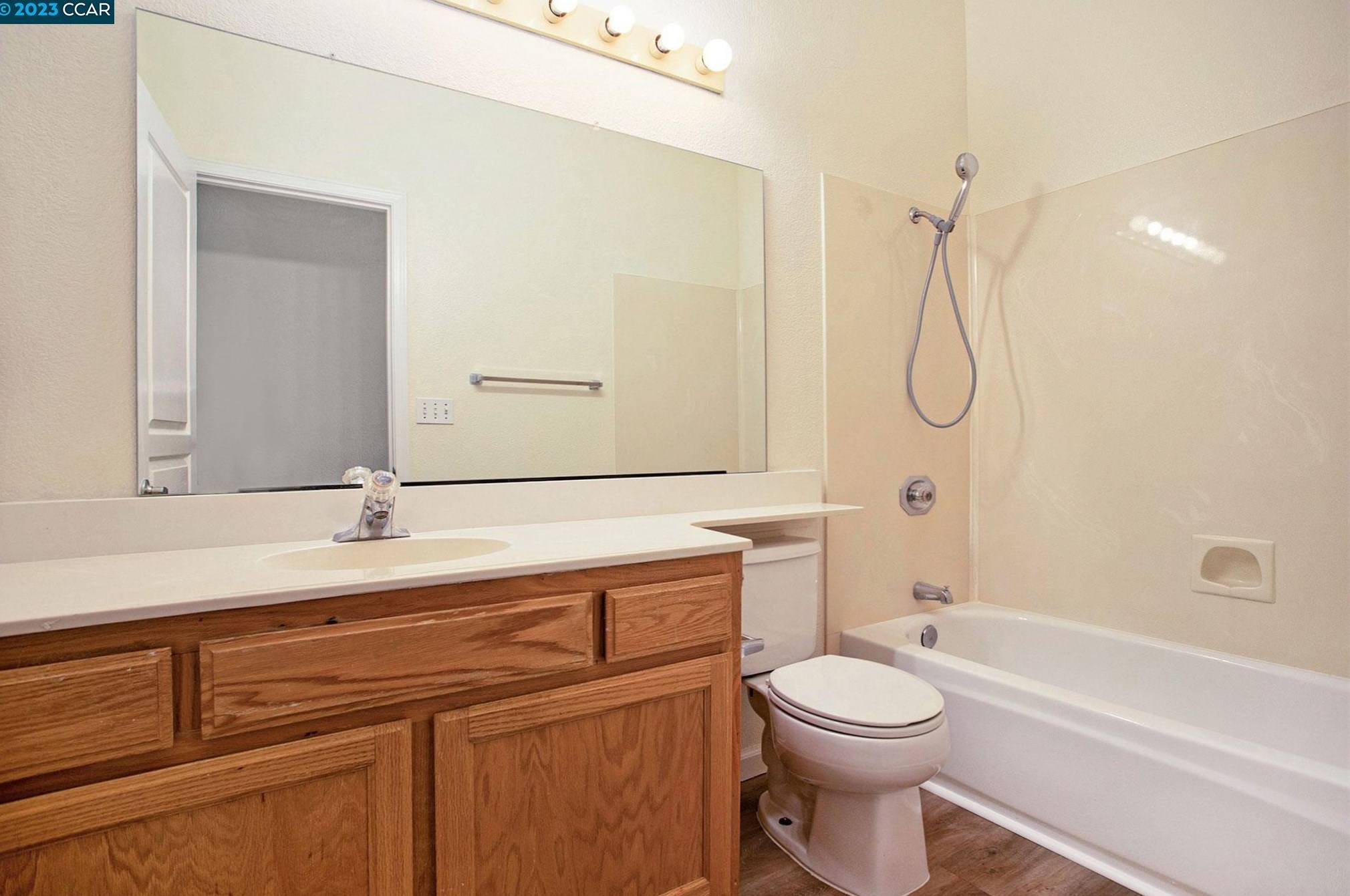 632 Doolittle Way, Antioch CA  94509-6537 exterior
