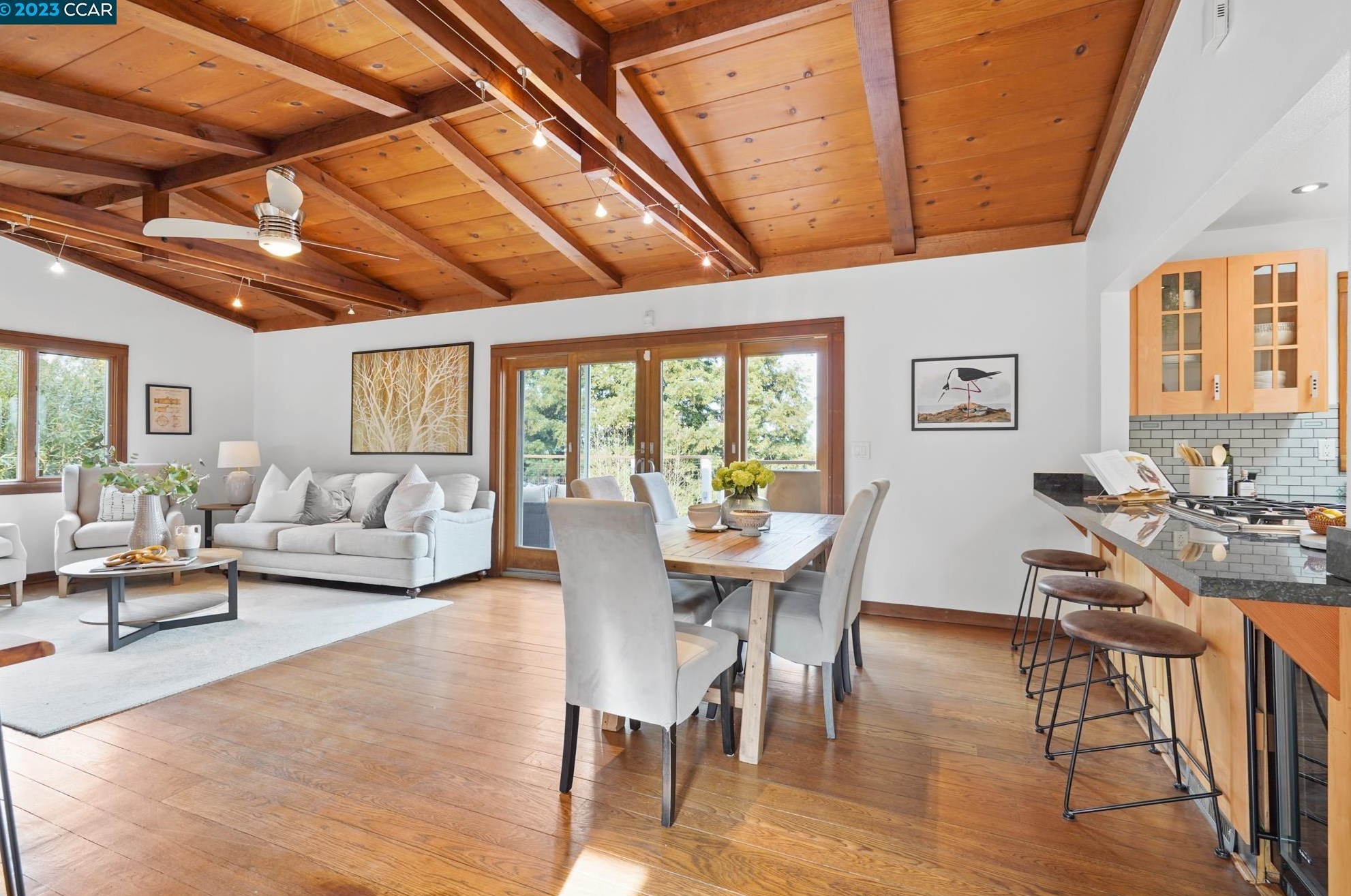 2410 Overlook Dr, Walnut Creek CA  94597-3009 exterior