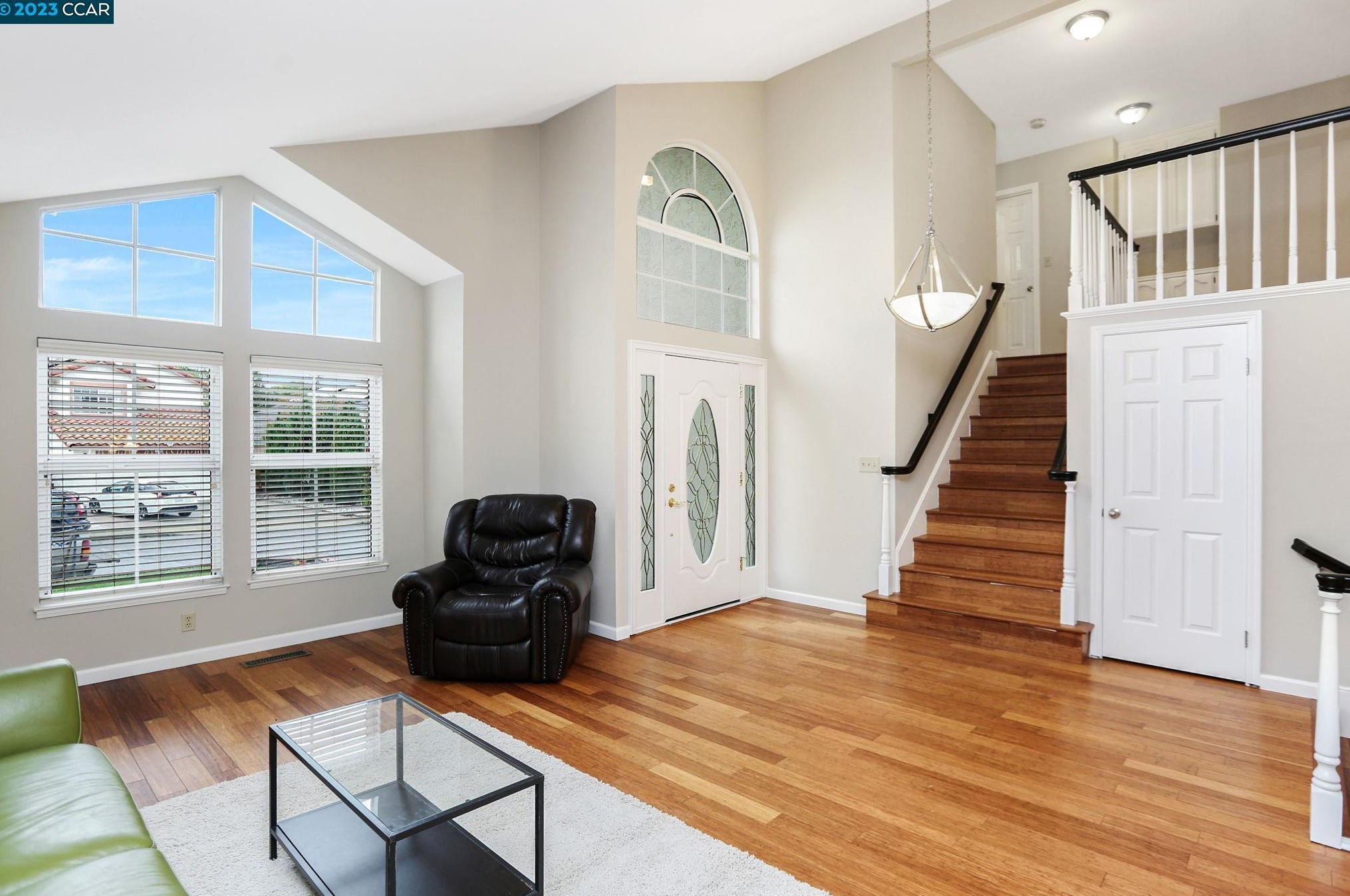 6325 Mt Olympus Dr, Hayward CA 94552-1935 exterior