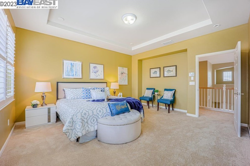 233 Tanglewood Dr, Richmond CA  94806-5815 exterior